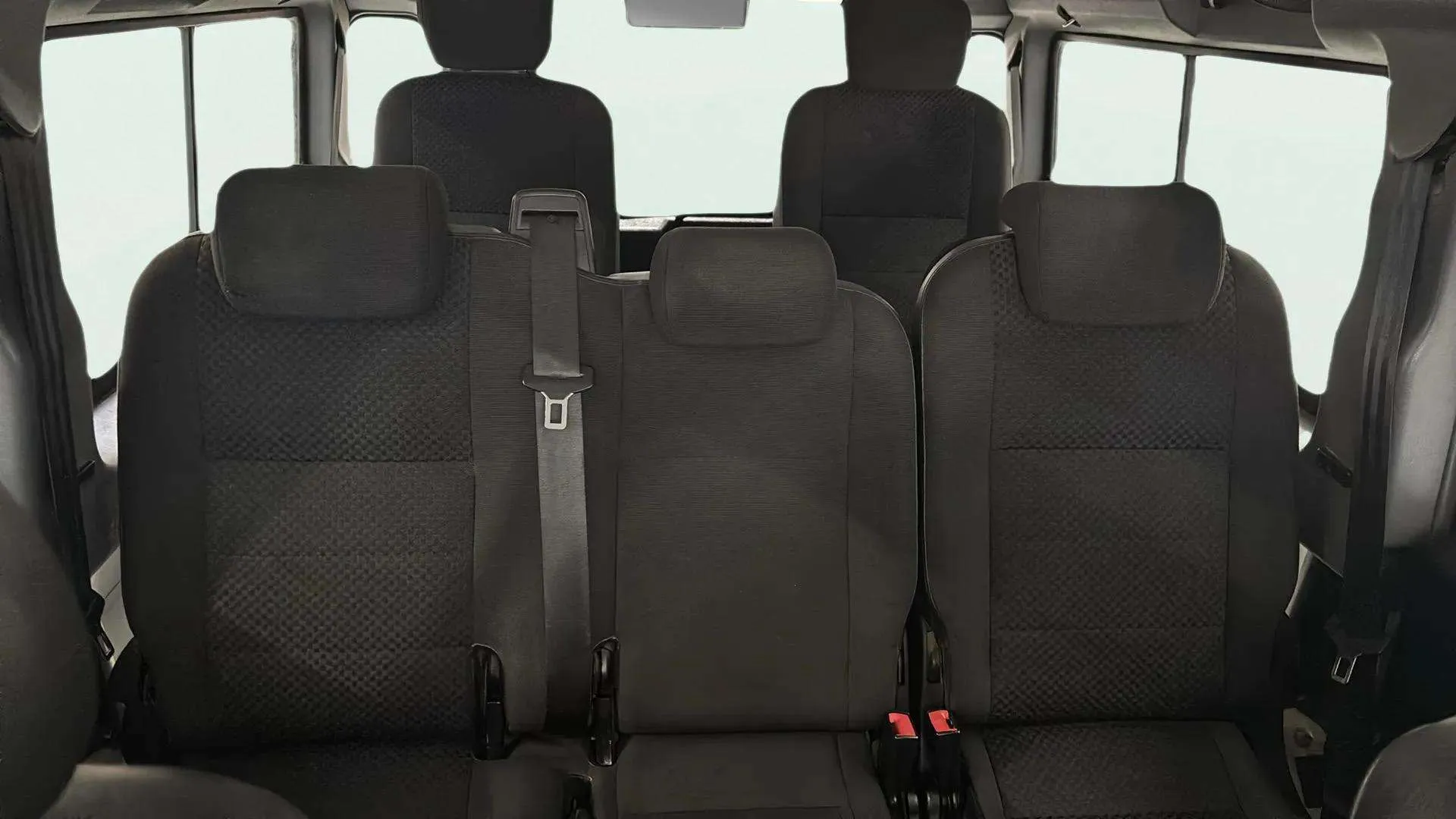 Land Rover Defender 110 SW E - foto 20