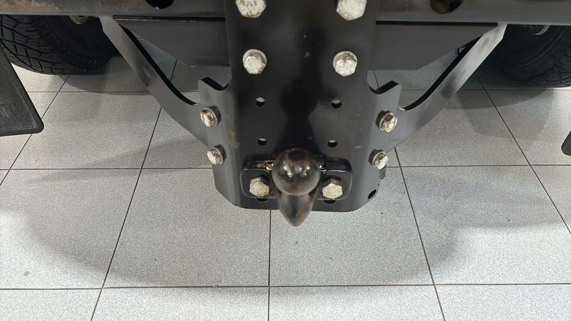 Land Rover Defender 110 SW E - foto 15
