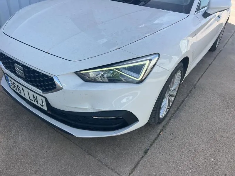SEAT León SP 1.4 e-Hybrid DSG Xcellence Go L - foto 18