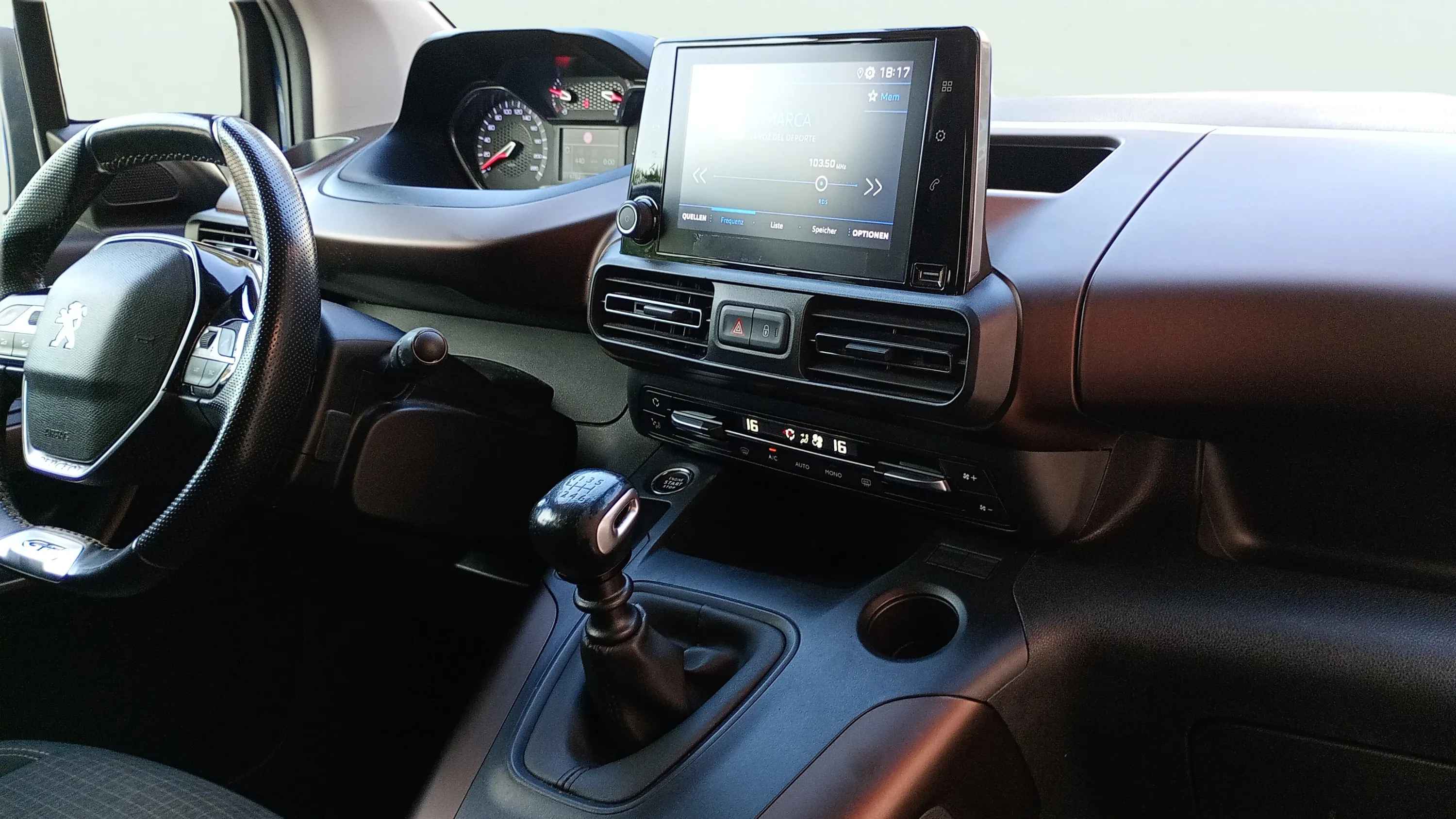 Peugeot Rifter GT Long BlueHDi - foto 17