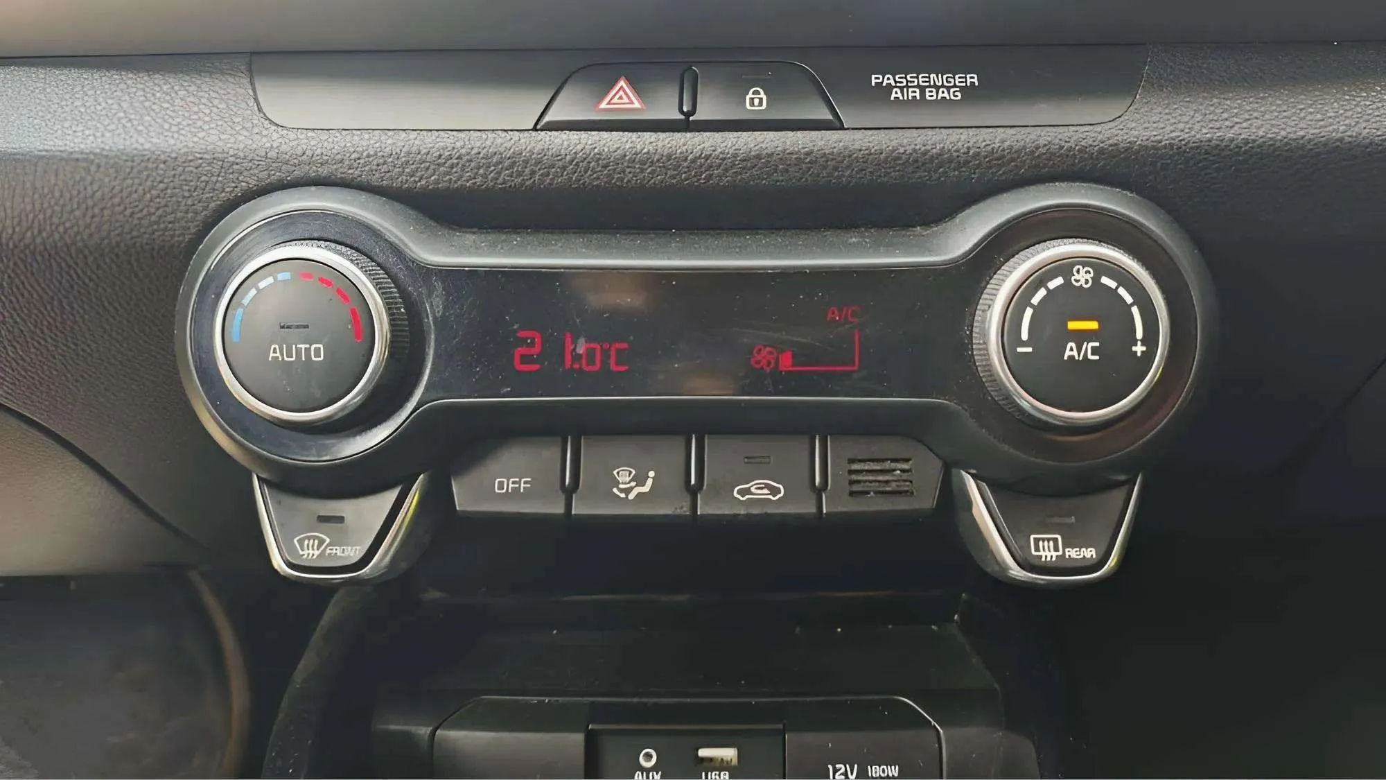 Kia Stonic 1.0 T-GDi Business Eco-Dyn - foto 22