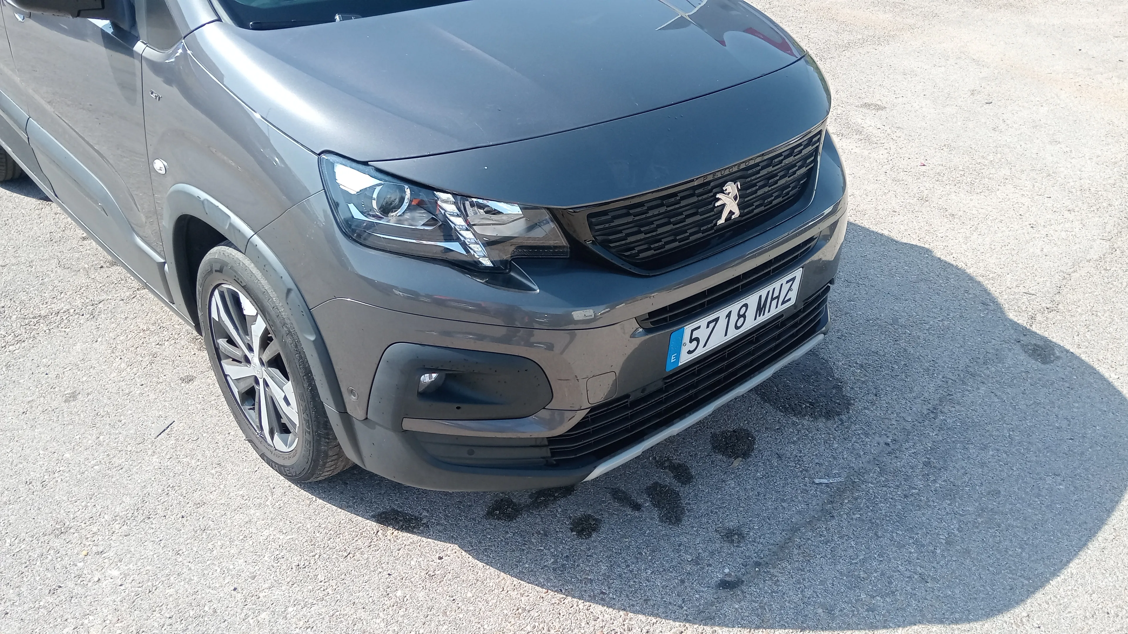 Peugeot Rifter GT BlueHDi 100 - foto 14