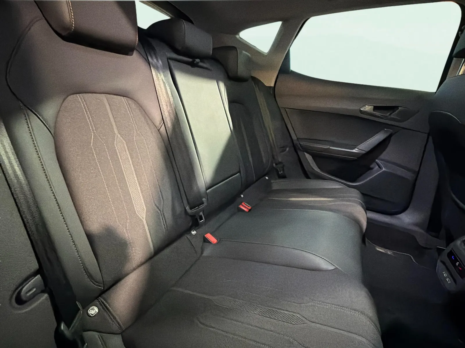 Cupra Formentor 1.5 TSI DSG - foto 18