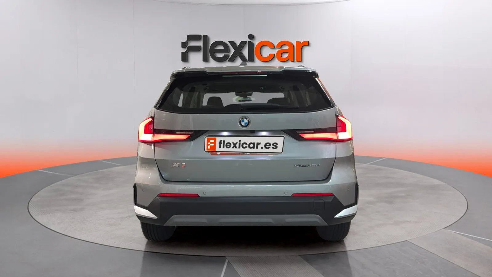BMW X1 sDrive18d - foto 4