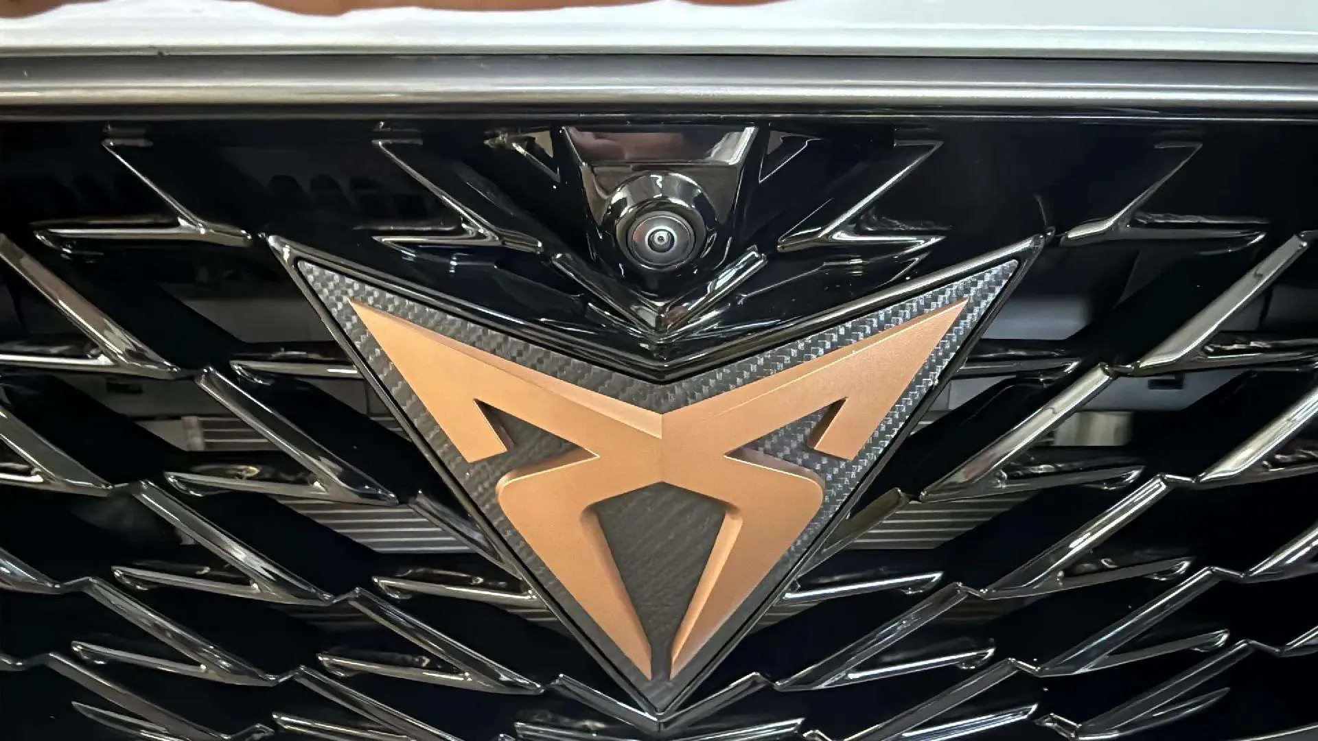 Cupra Formentor 1.5 TSI DSG - foto 12