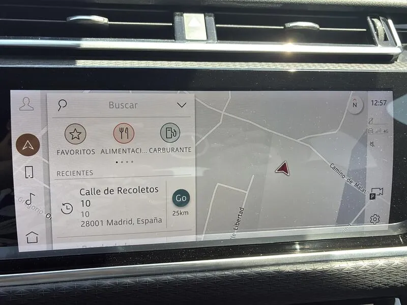 Land Rover Range Rover Velar 2.0D I4 Landmark Edition 4WD - foto 39