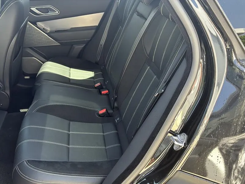 Land Rover Range Rover Velar 2.0D I4 Landmark Edition 4WD - foto 22