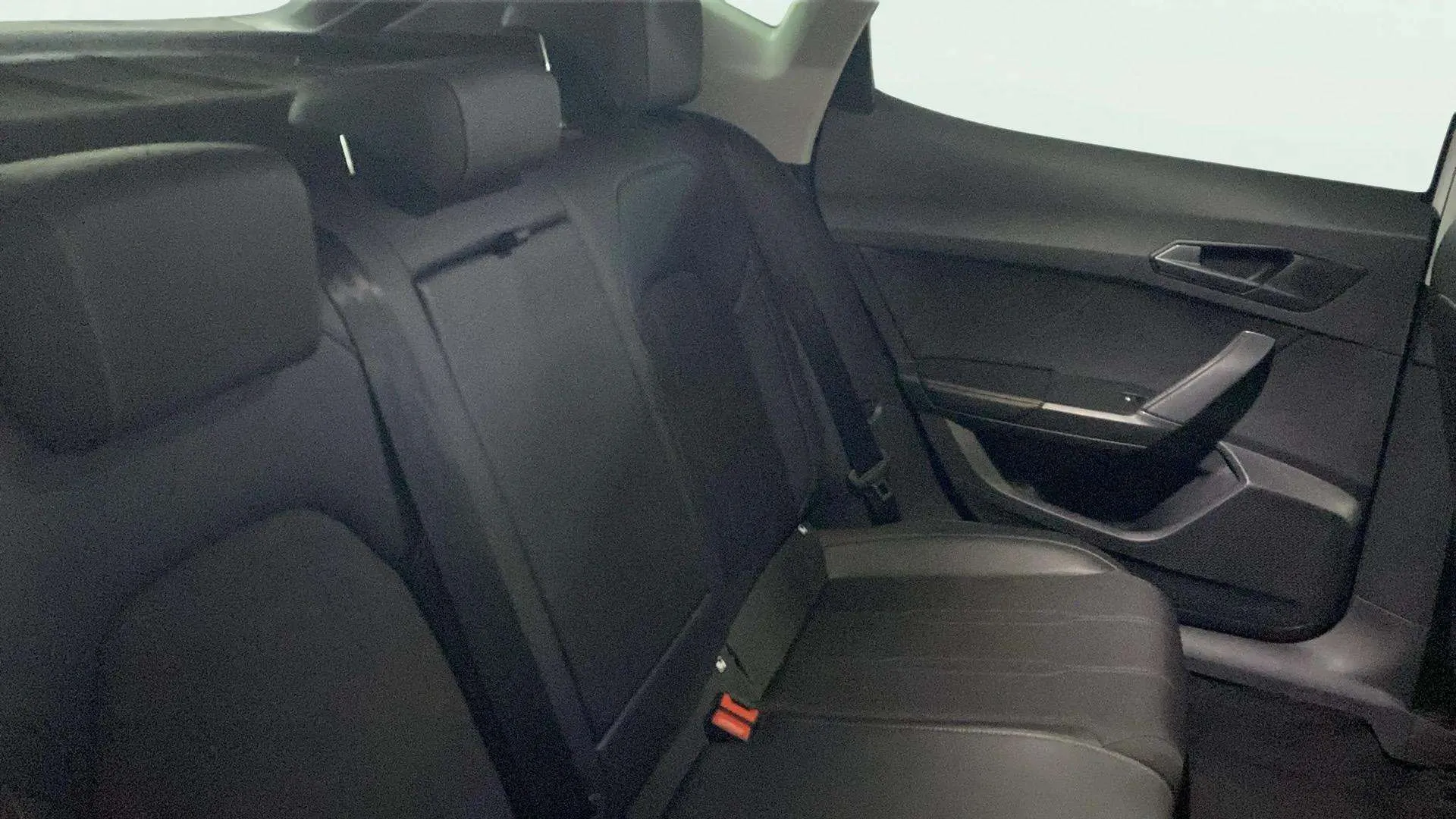 Cupra Formentor 1.5 TSI DSG - foto 23