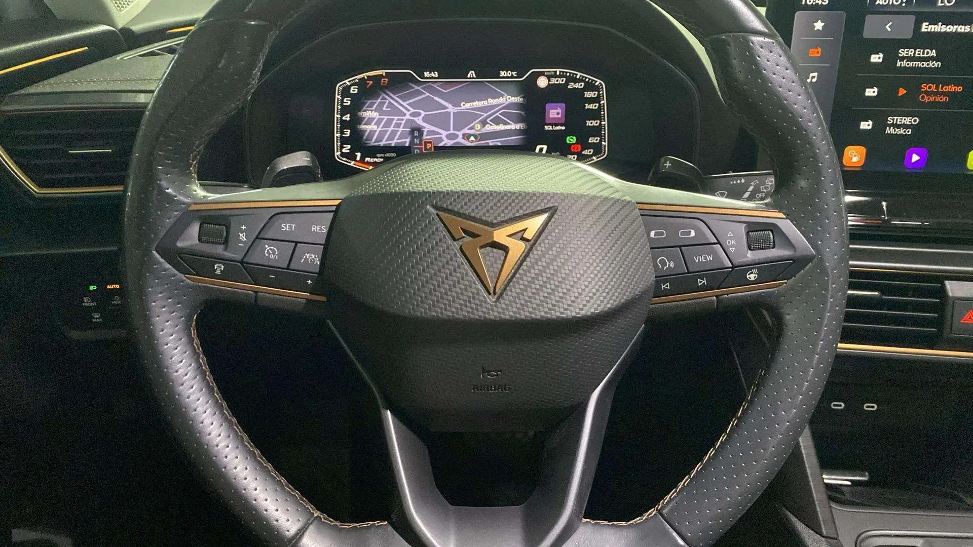Cupra Formentor 1.5 TSI DSG - foto 10