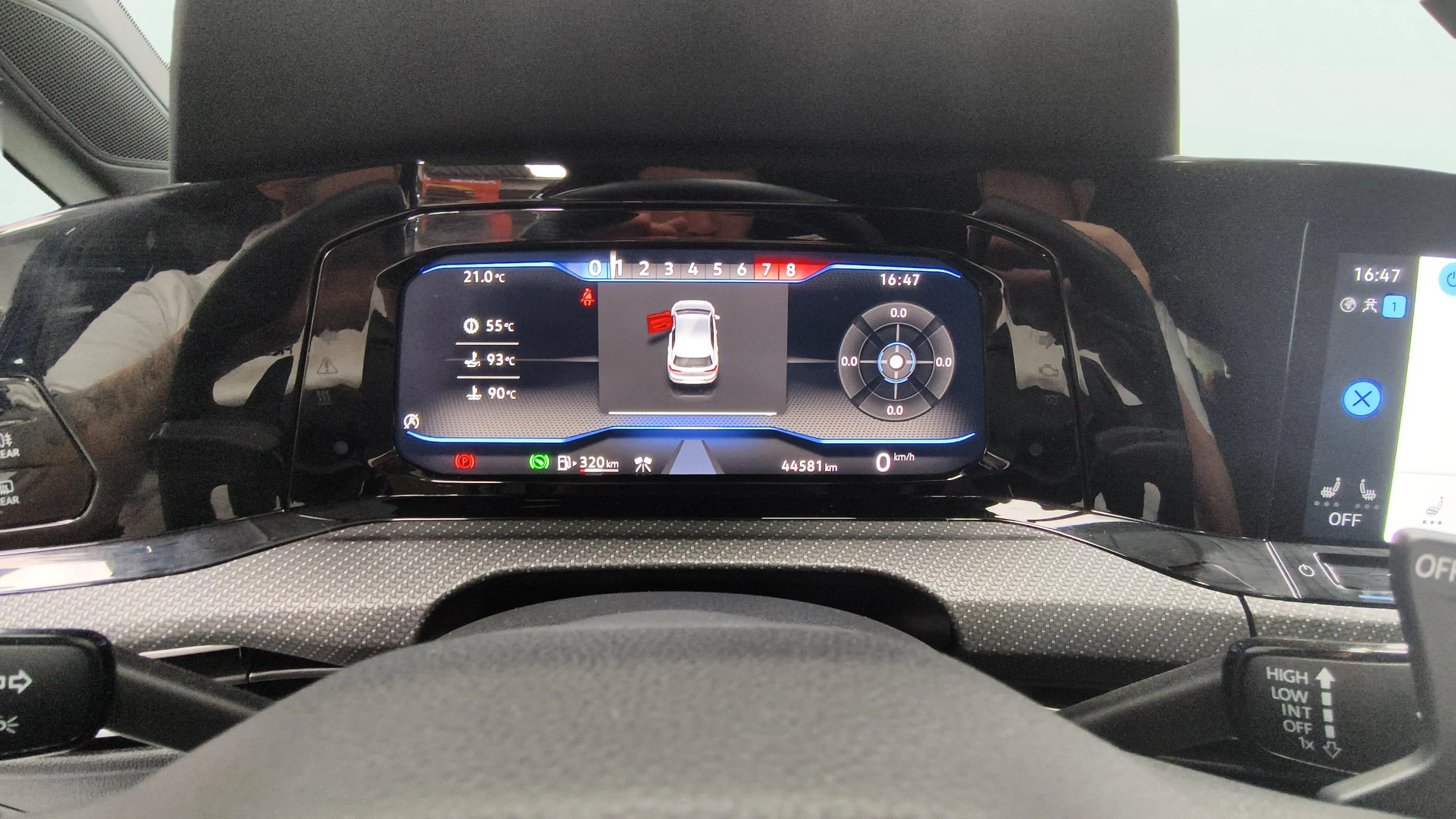 Volkswagen Golf R 2.0 TSI 4Motion DSG - foto 11