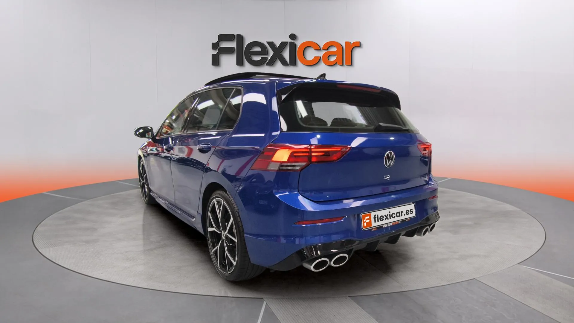 Volkswagen Golf R 2.0 TSI 4Motion DSG - foto 5