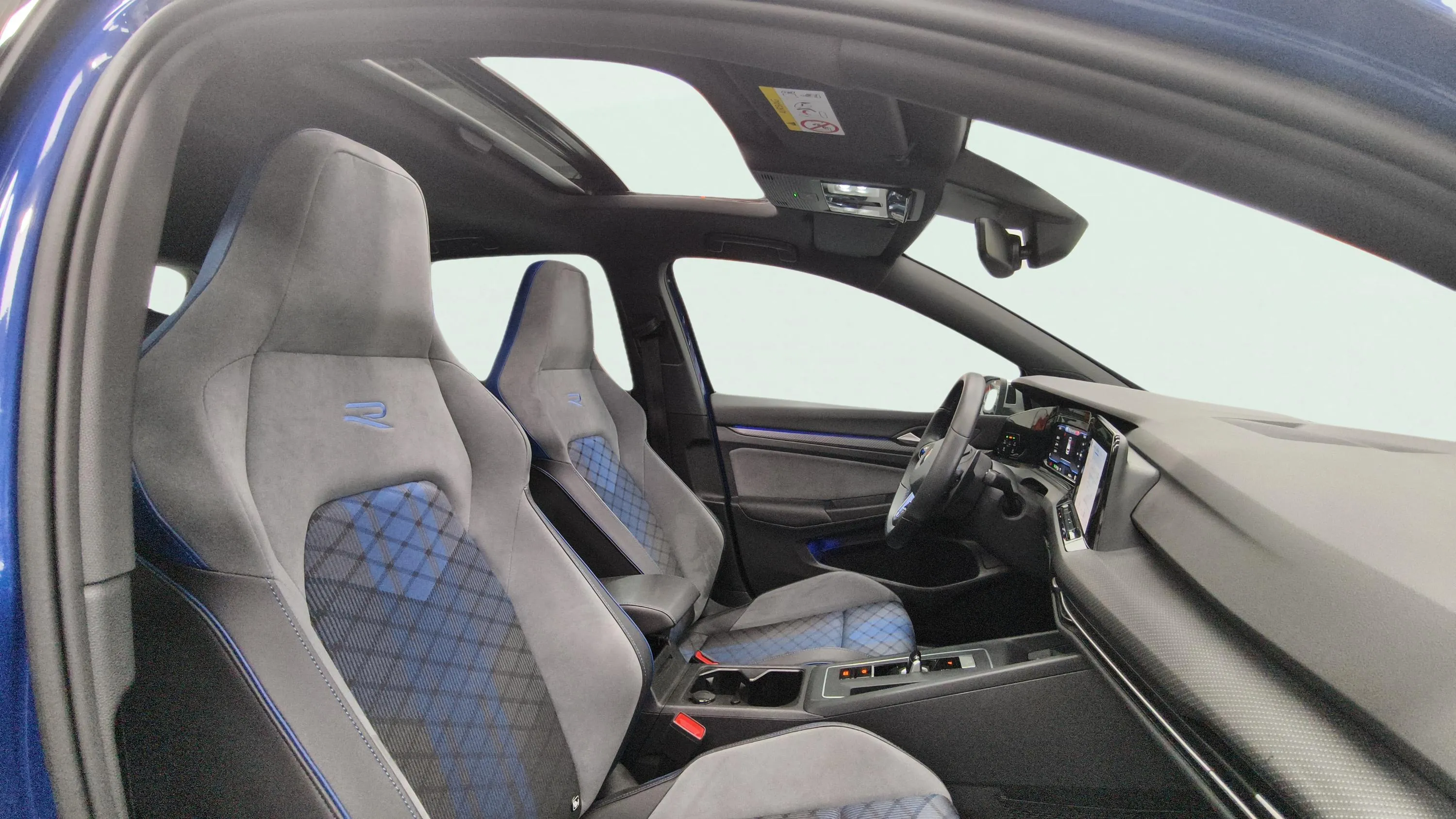 Volkswagen Golf R 2.0 TSI 4Motion DSG - foto 24