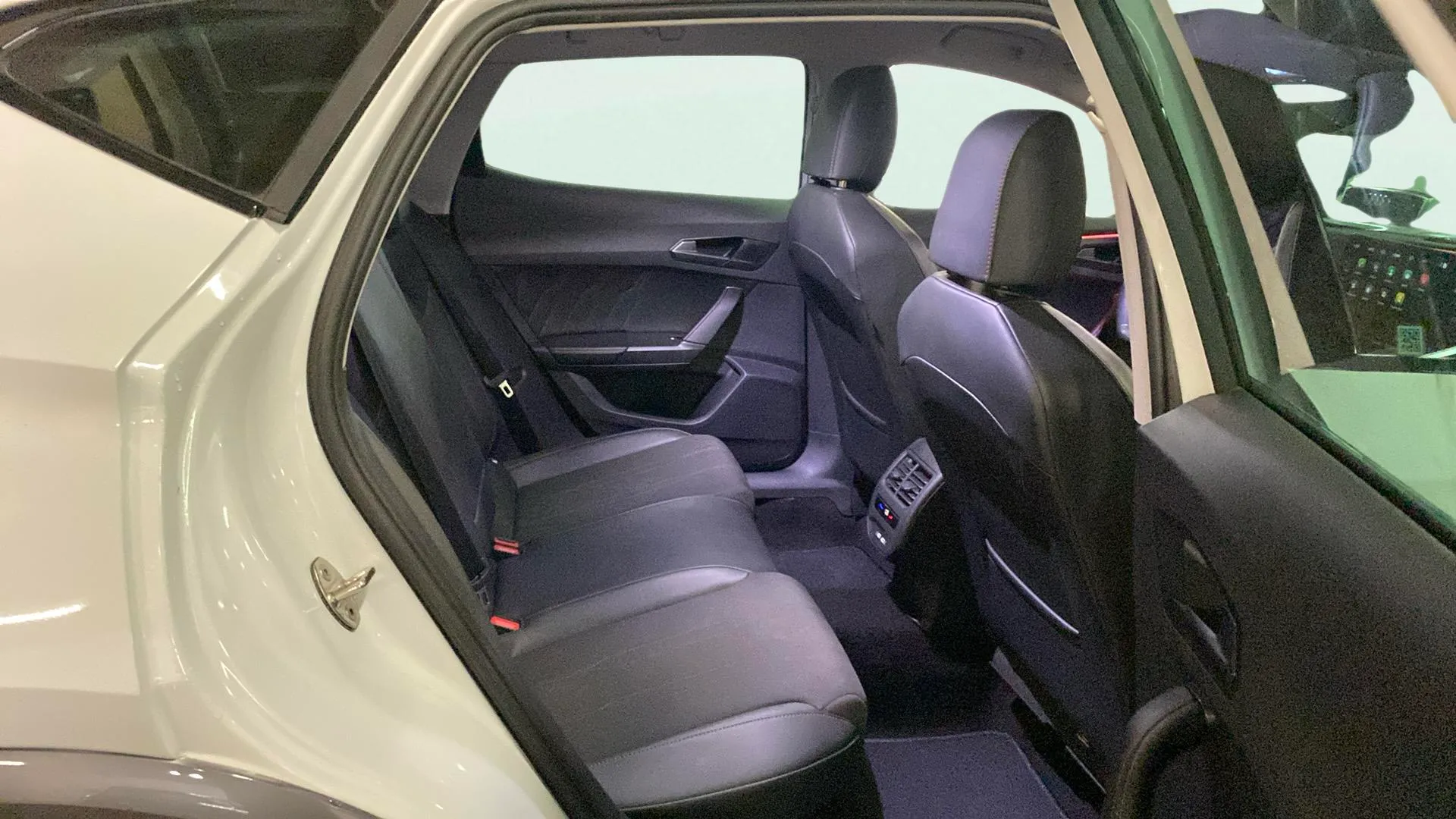 Cupra Formentor 1.5 TSI DSG - foto 28