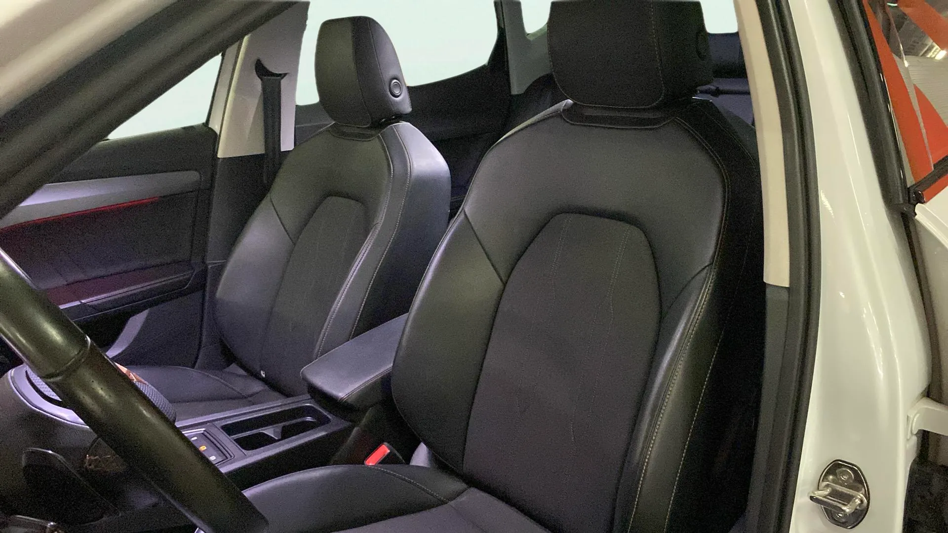 Cupra Formentor 1.5 TSI DSG - foto 26