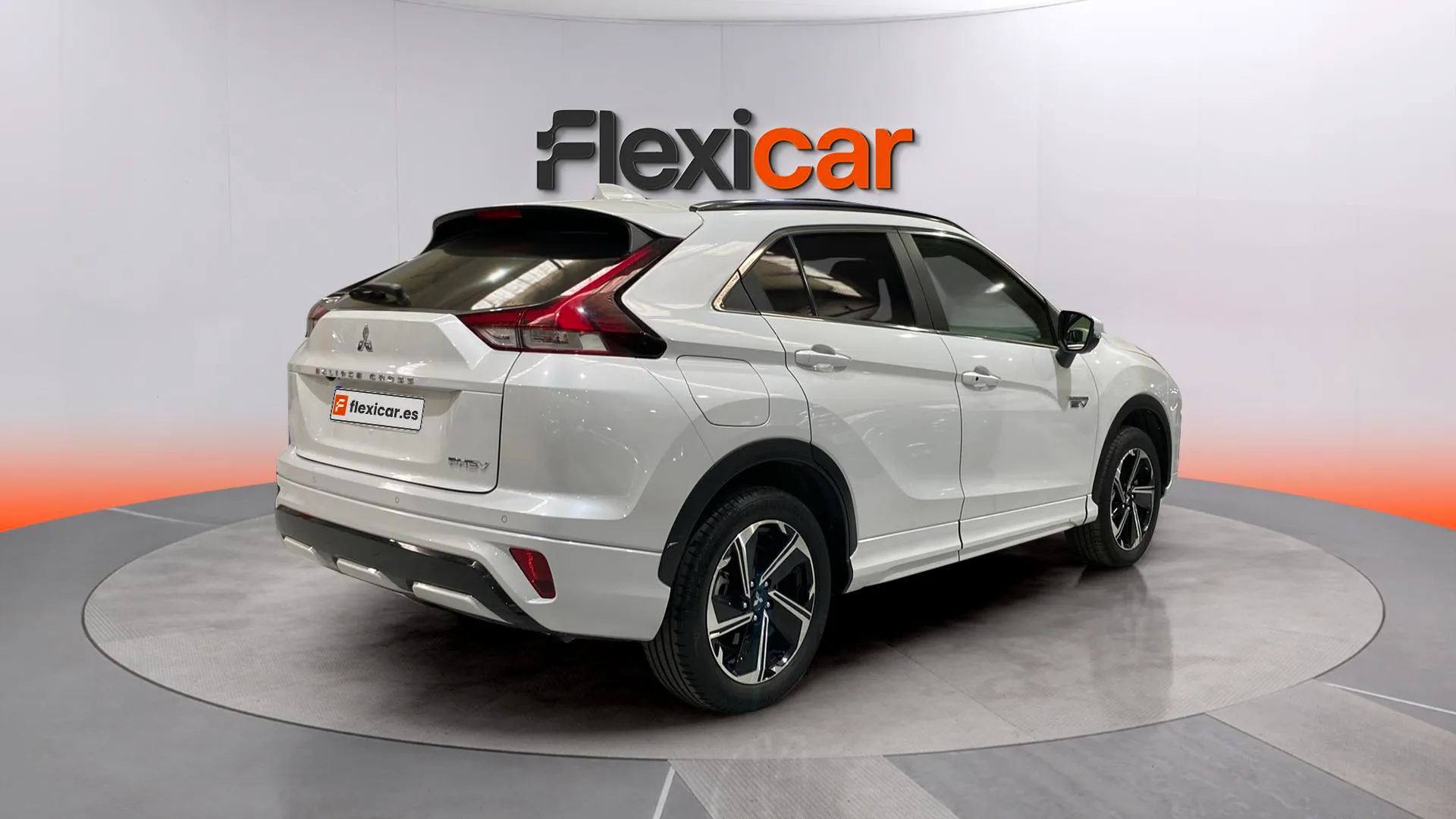 Mitsubishi Eclipse Cross 2.4 PHEV Kaiteki 4WD - foto 8