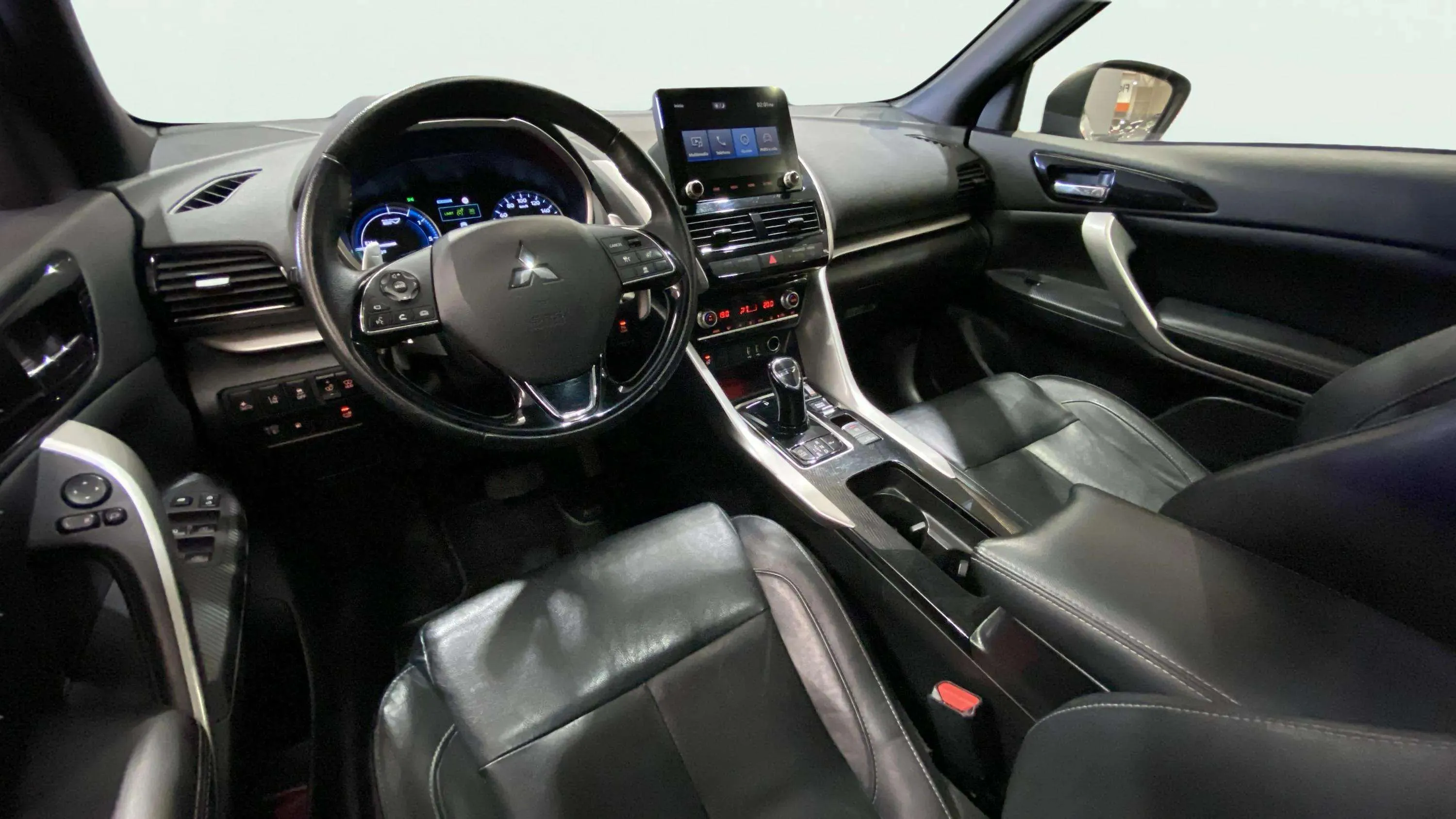 Mitsubishi Eclipse Cross 2.4 PHEV Kaiteki 4WD - foto 31