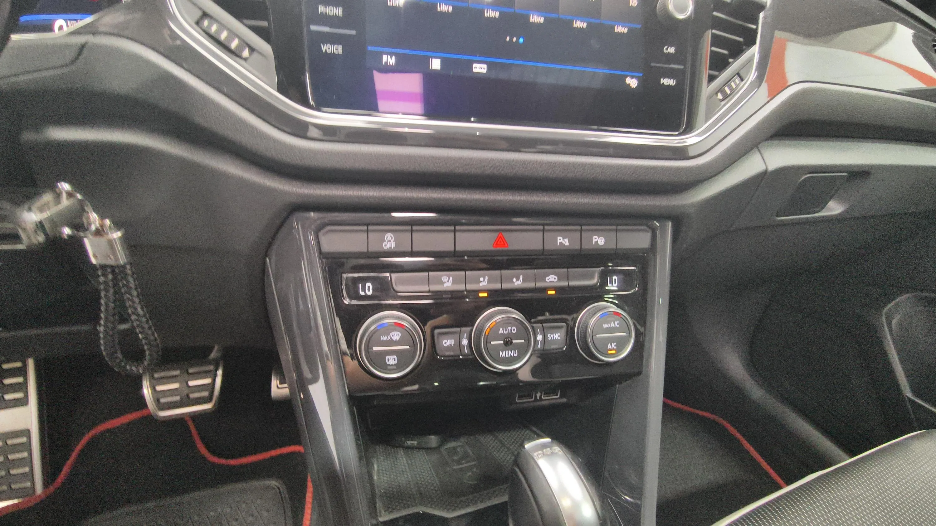Volkswagen T-Roc Sport 2.0 TSI 4 Motion DSG - foto 18