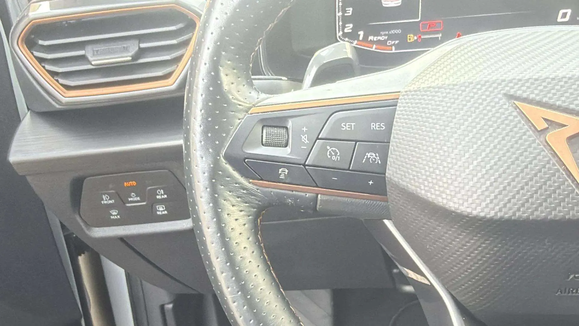 Cupra Formentor 1.5 TSI DSG - foto 12