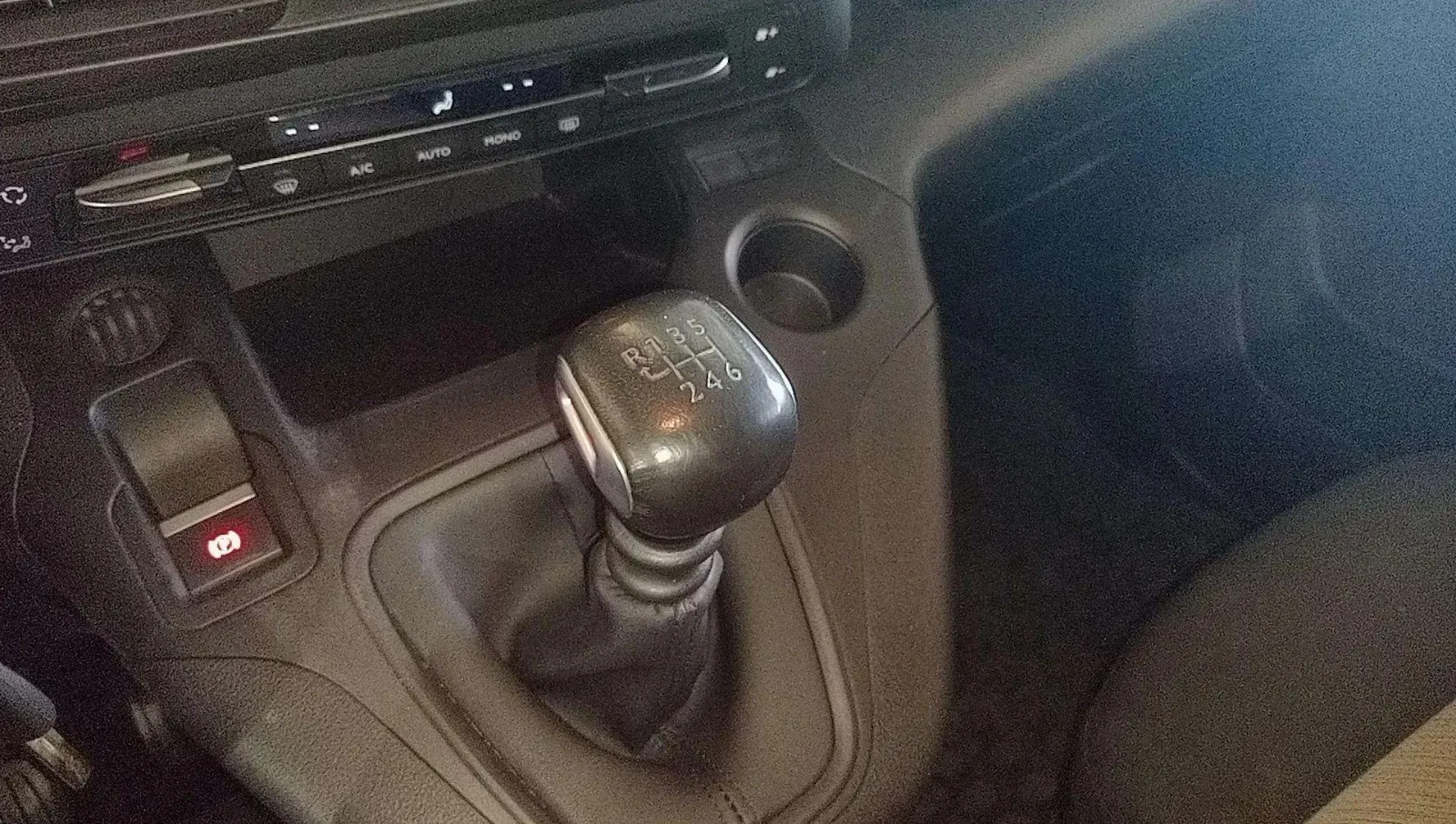 Citroën Berlingo Talla M BlueHDi 100 Shine - foto 17