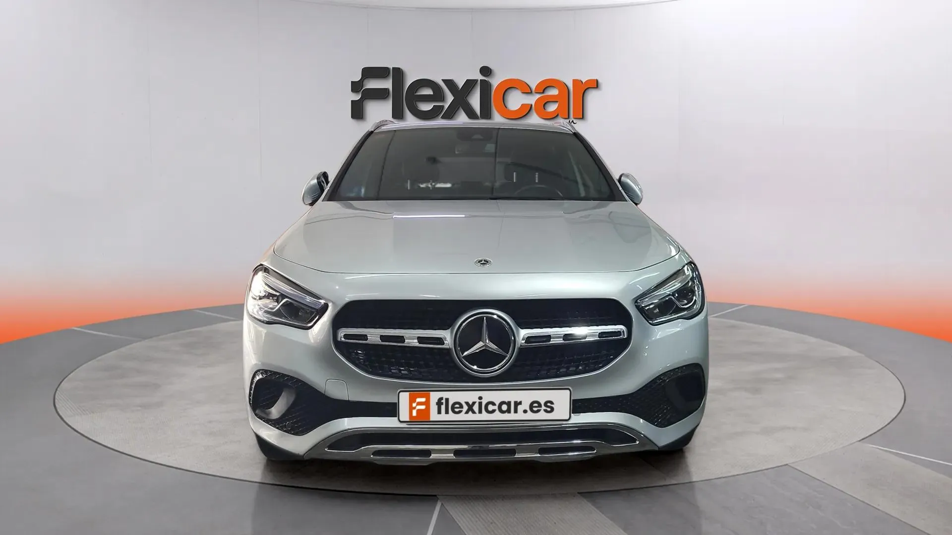 Mercedes-Benz GLA 250 e - foto 2