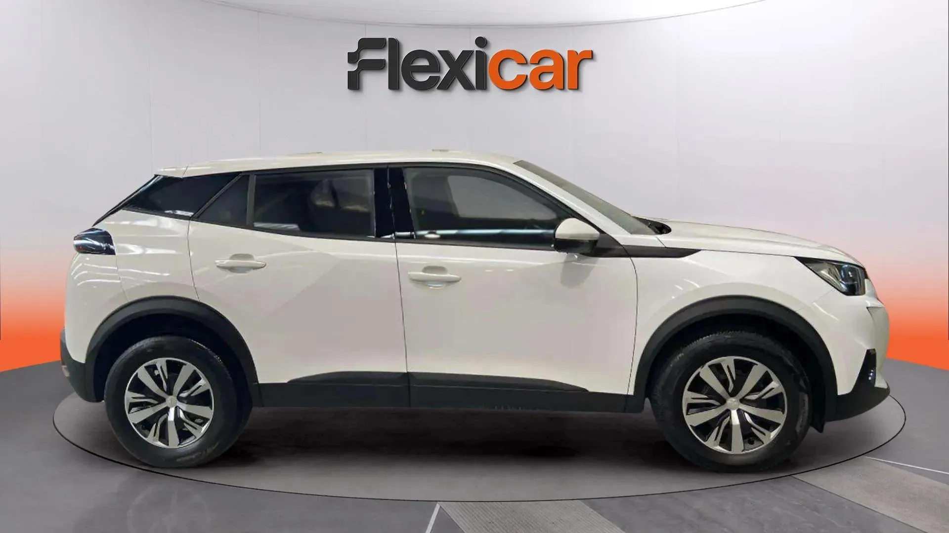 Peugeot 2008 Active PureTech 100 BVM6 - foto 3