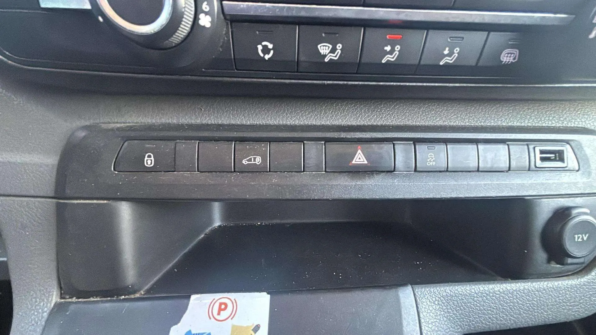 Peugeot Expert furgon pro BlueHDi 95 Compact - foto 30