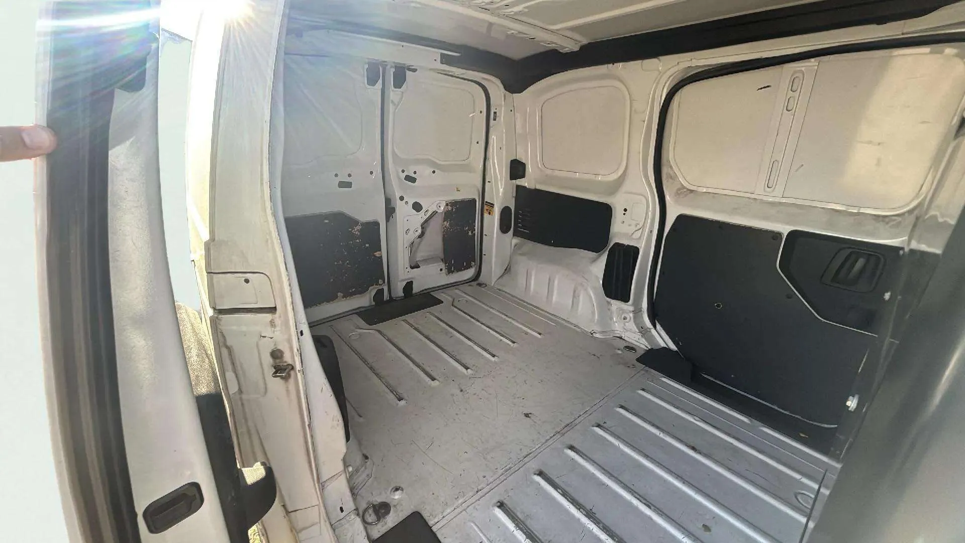 Peugeot Expert furgon pro BlueHDi 95 Compact - foto 21