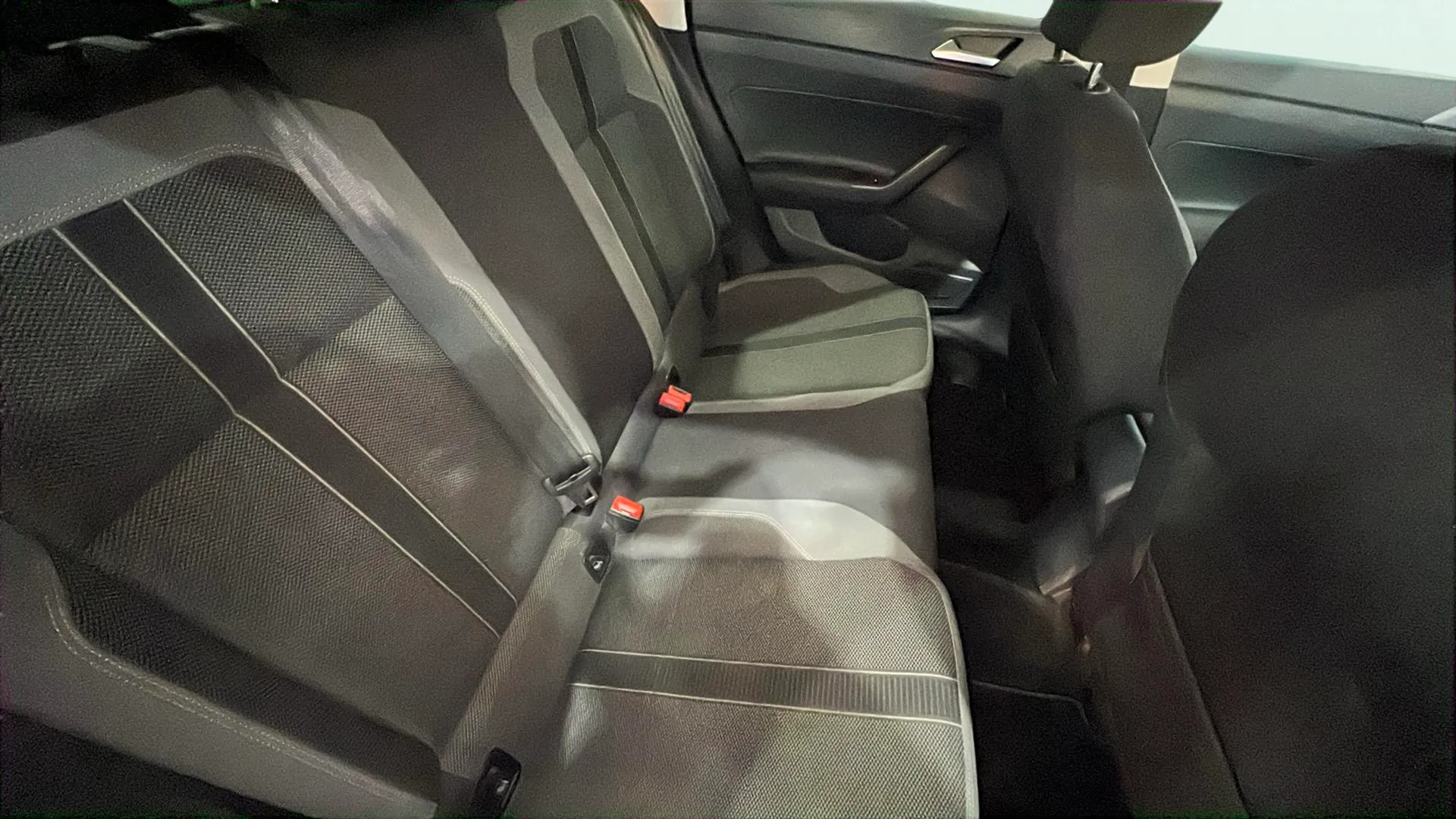 Volkswagen Polo Sport 1.0 TSI - foto 13