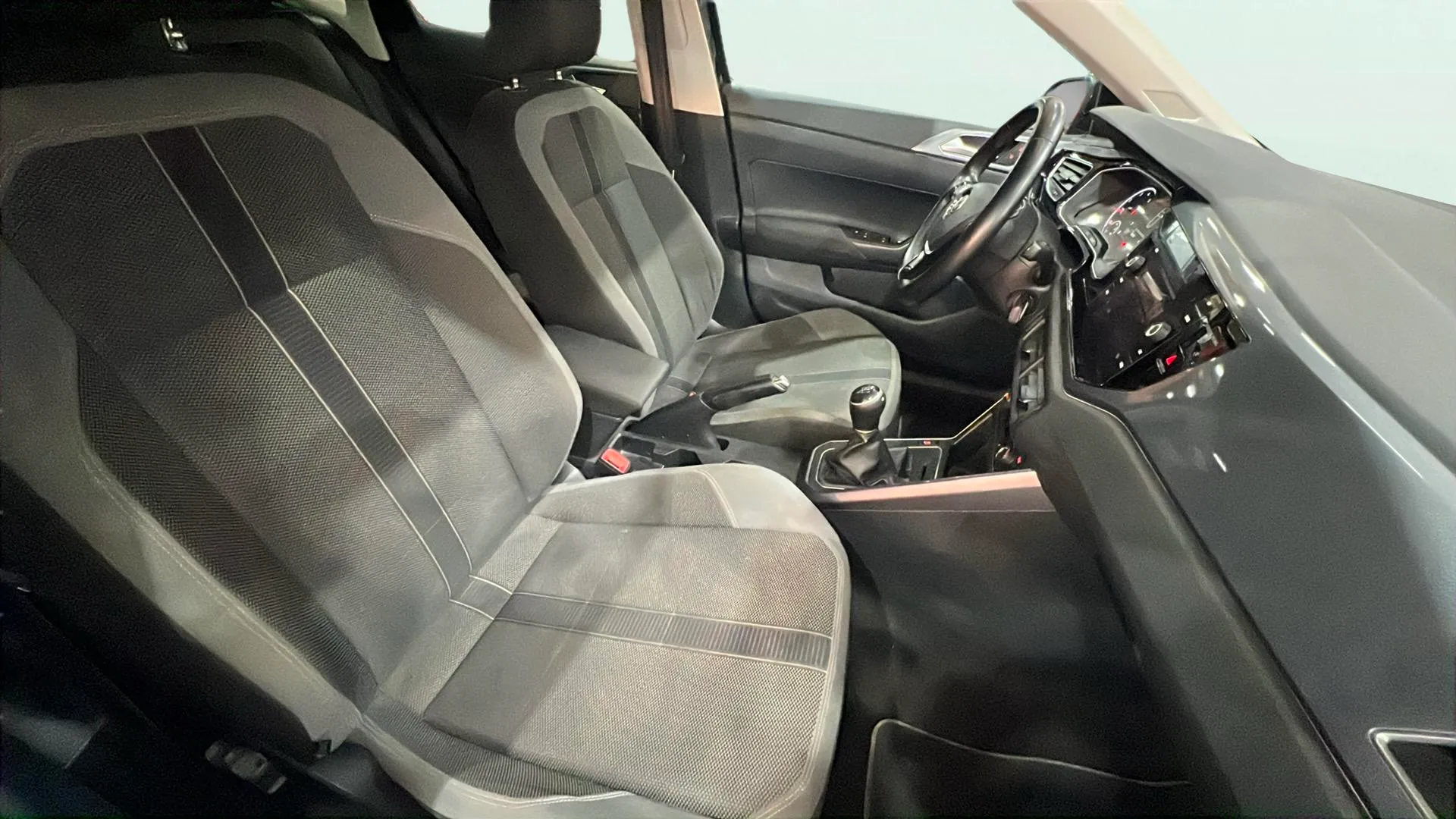 Volkswagen Polo Sport 1.0 TSI - foto 12