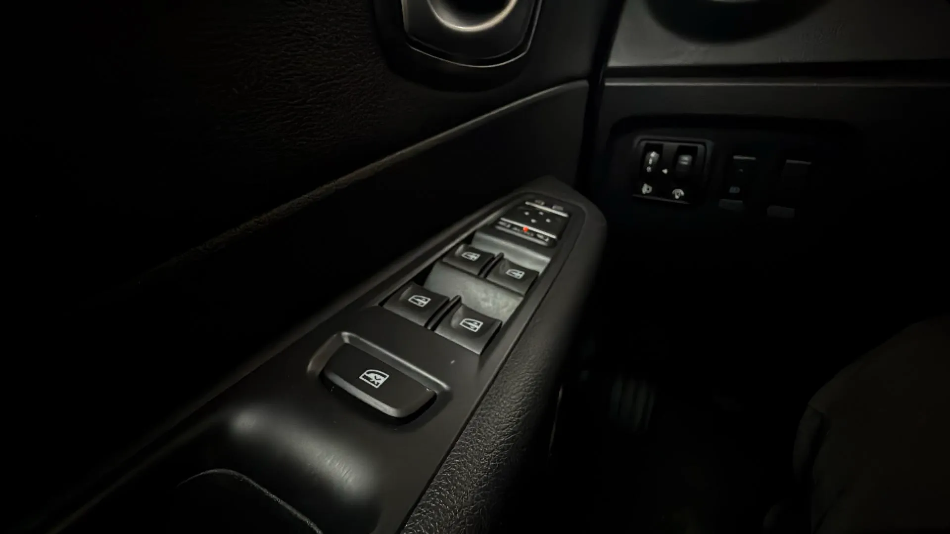 Renault Captur Zen TCe GPF - foto 9