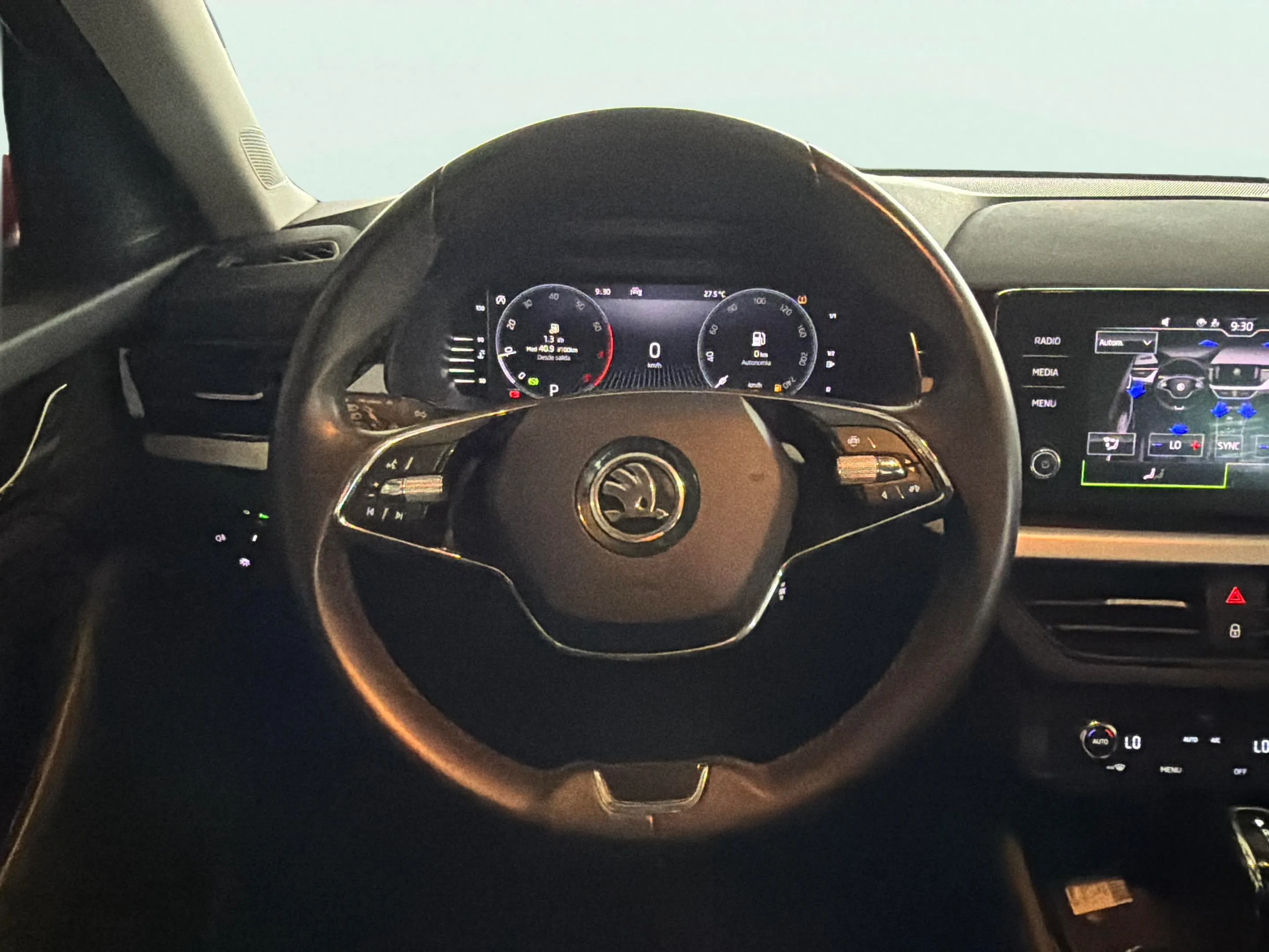 Škoda Kamiq 1.5 TSI DSG Selection - foto 7