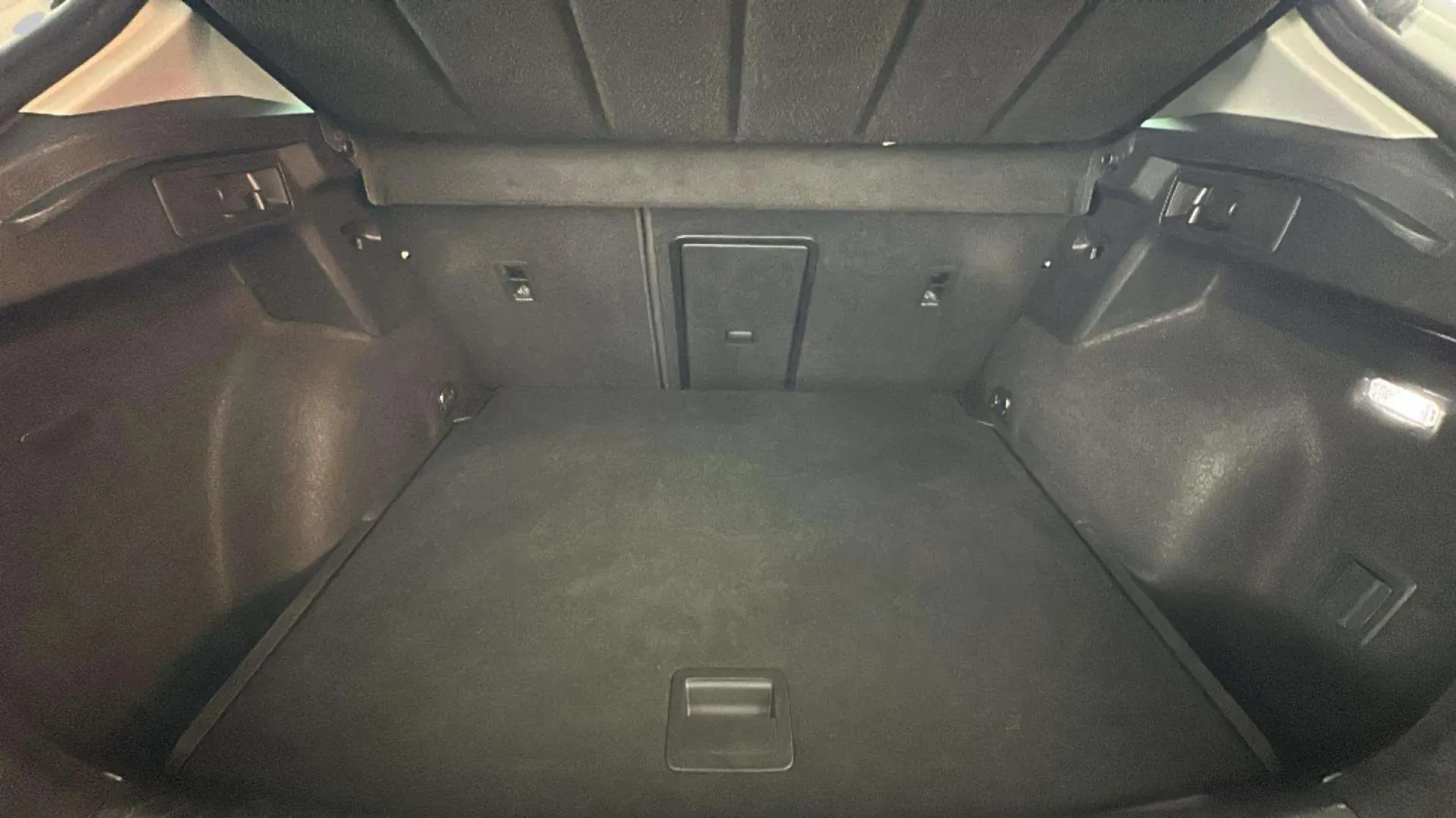 Cupra Formentor 1.5 TSI DSG - foto 23