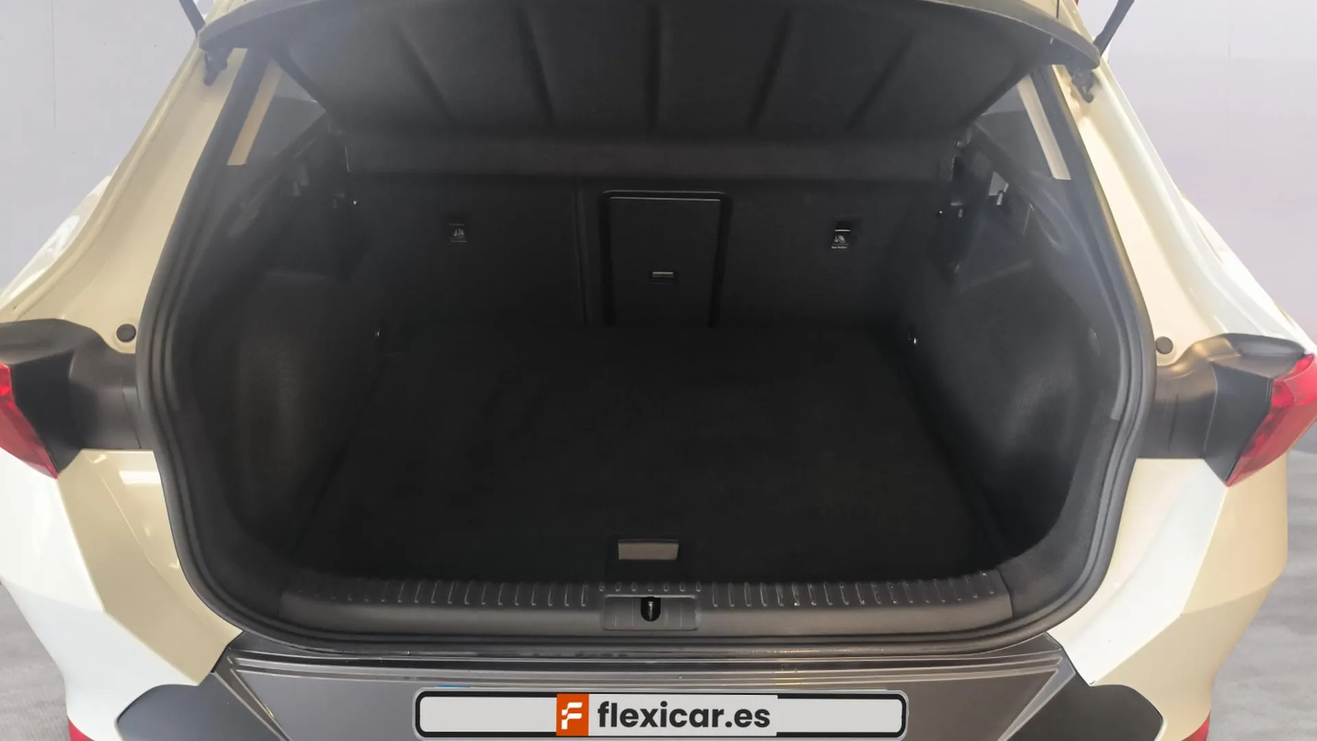 Cupra Formentor 1.5 TSI DSG - foto 9