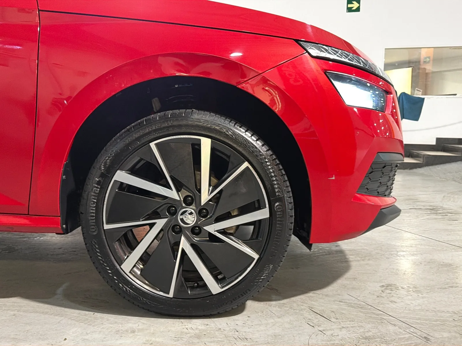 Škoda Kamiq 1.0 TSI DSG Scout - foto 21