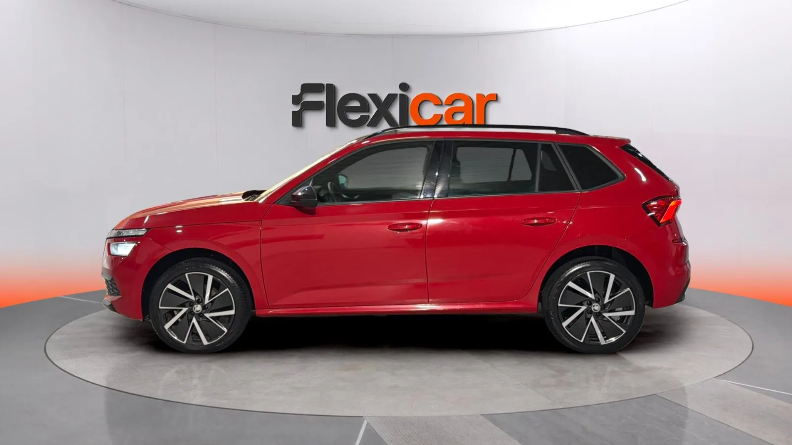 Škoda Kamiq 1.0 TSI DSG Scout - foto 5