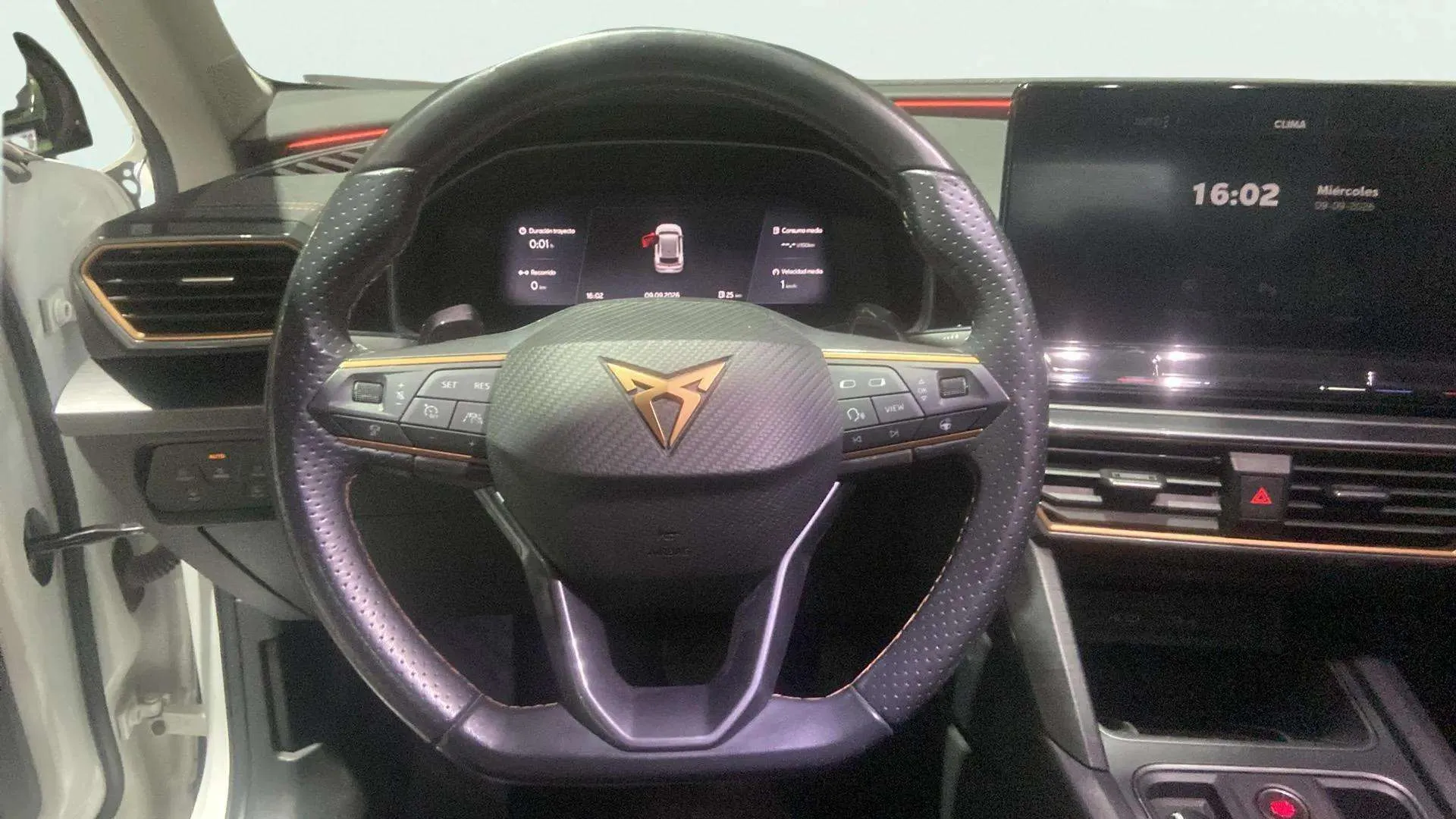 Cupra Formentor 1.5 TSI - foto 13