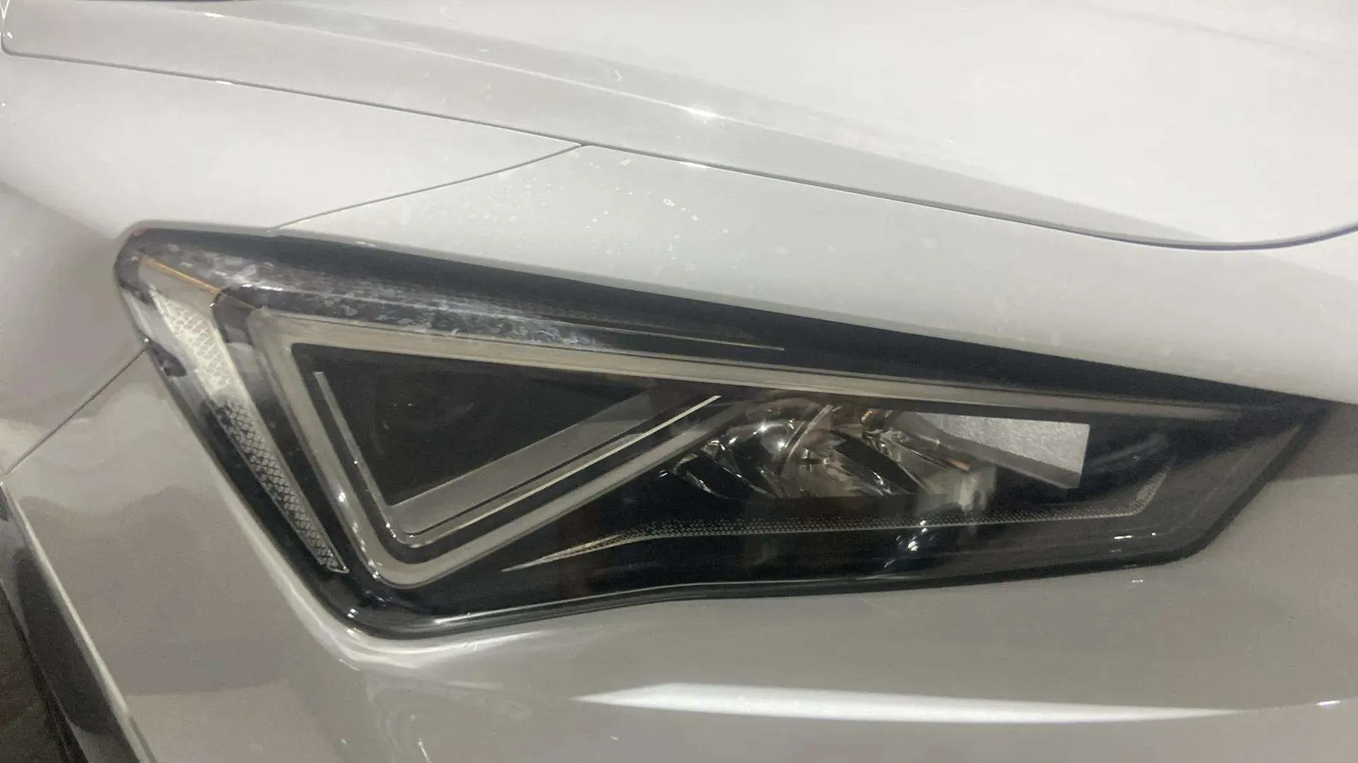 Cupra Formentor 1.5 TSI - foto 9