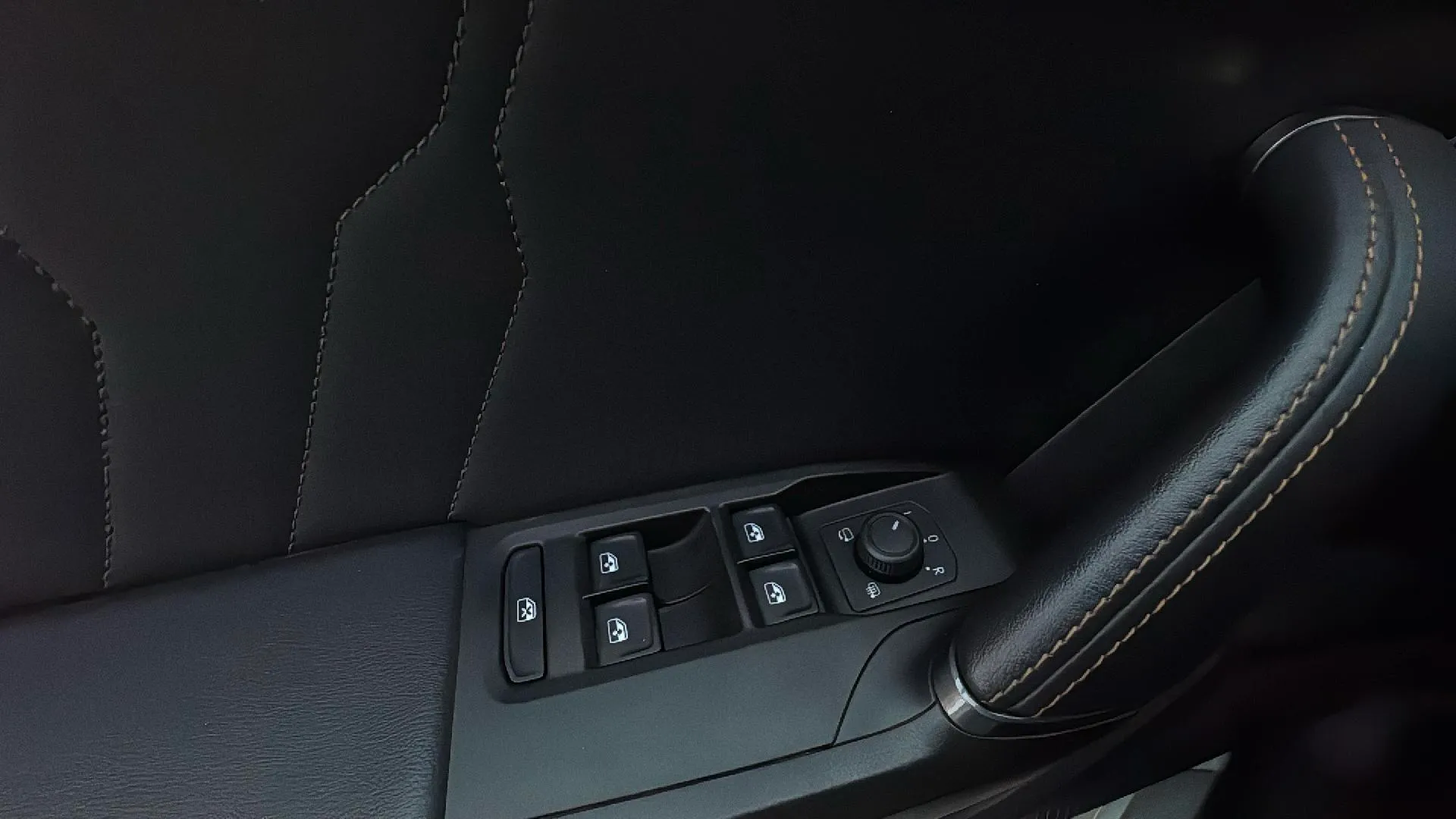 Cupra Formentor 1.5 TSI DSG - foto 20