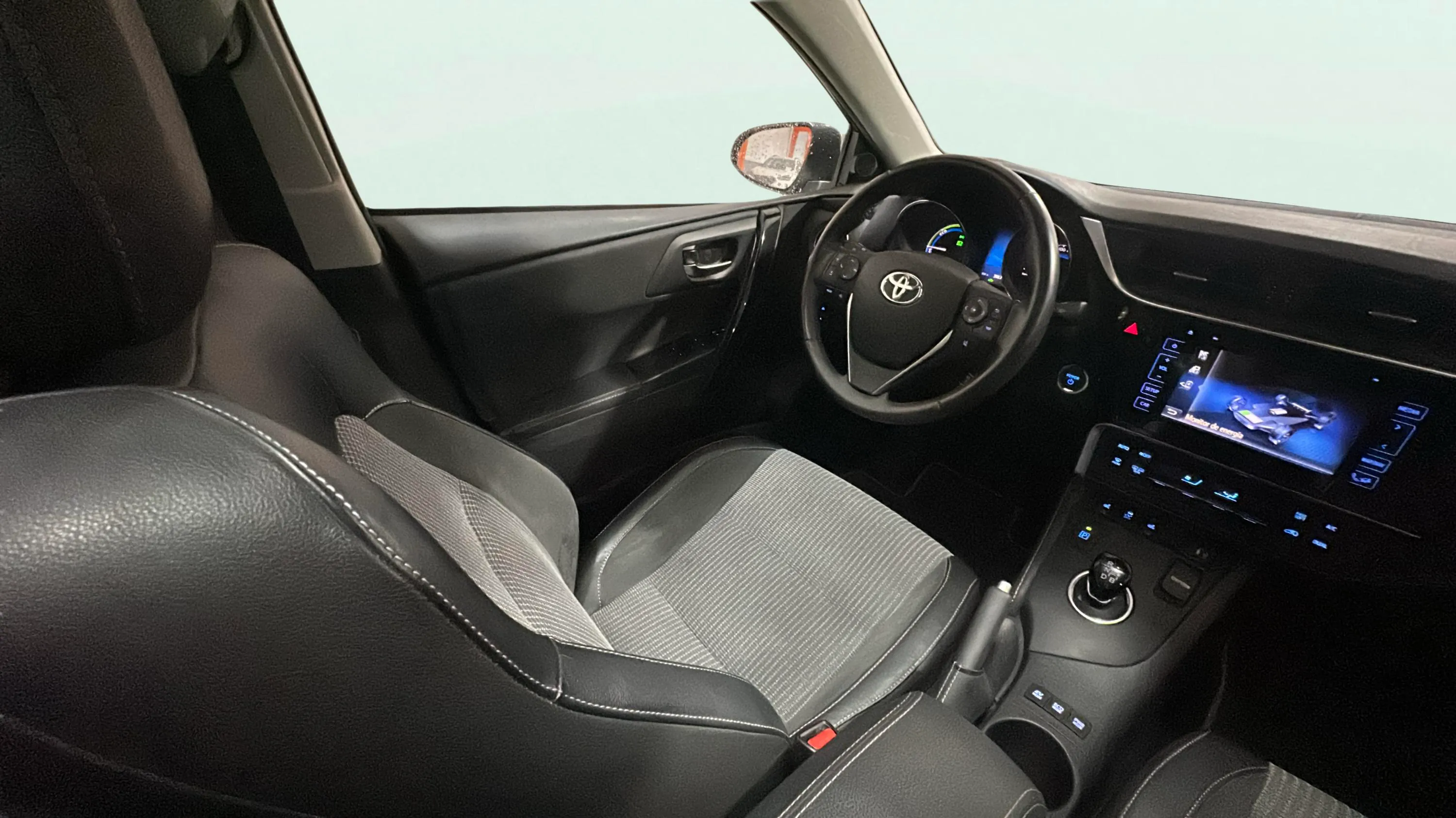 Toyota Auris 1.8 140H Hybrid Active - foto 9