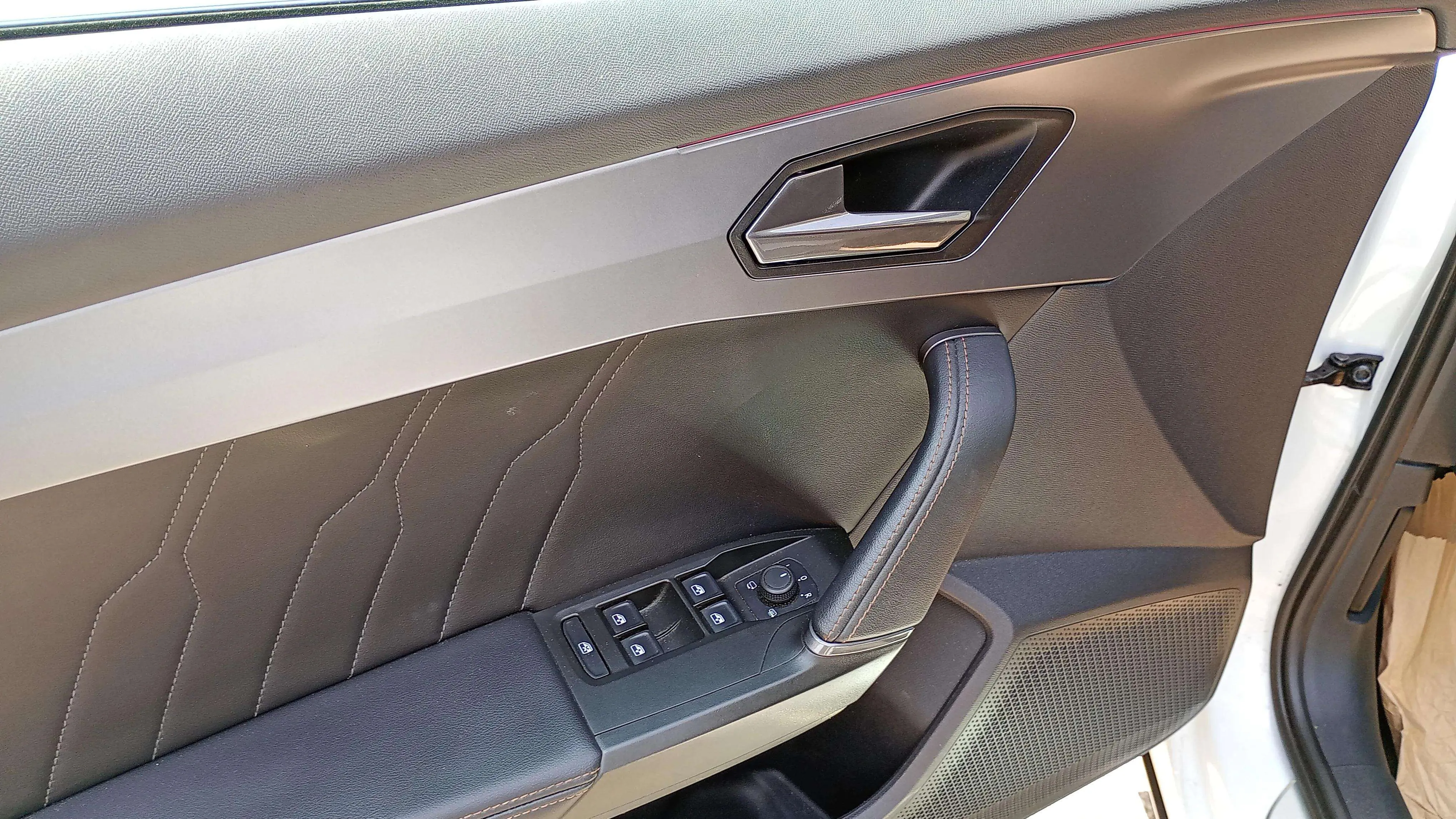 Cupra Formentor 1.5 TSI DSG - foto 17