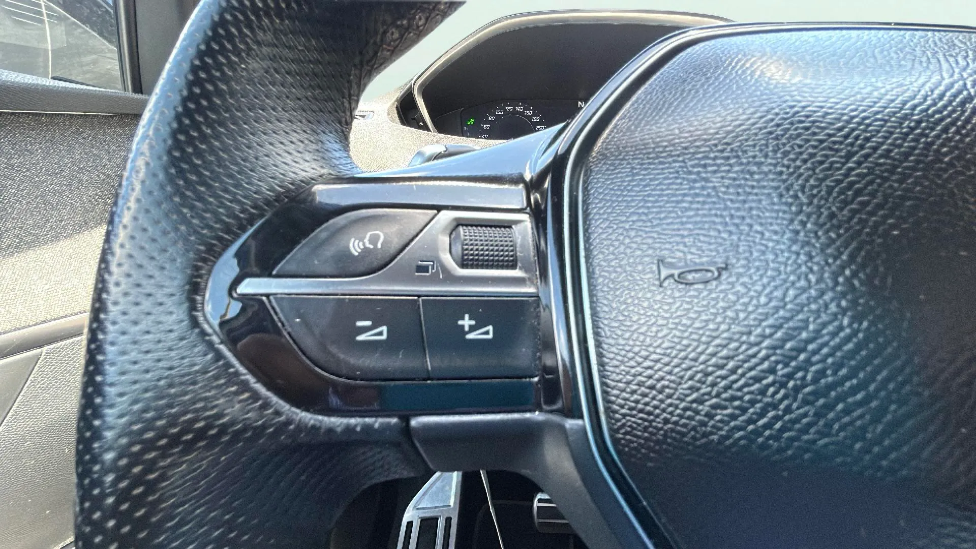 Peugeot 3008 PureTech EAT8 GT Line - foto 13