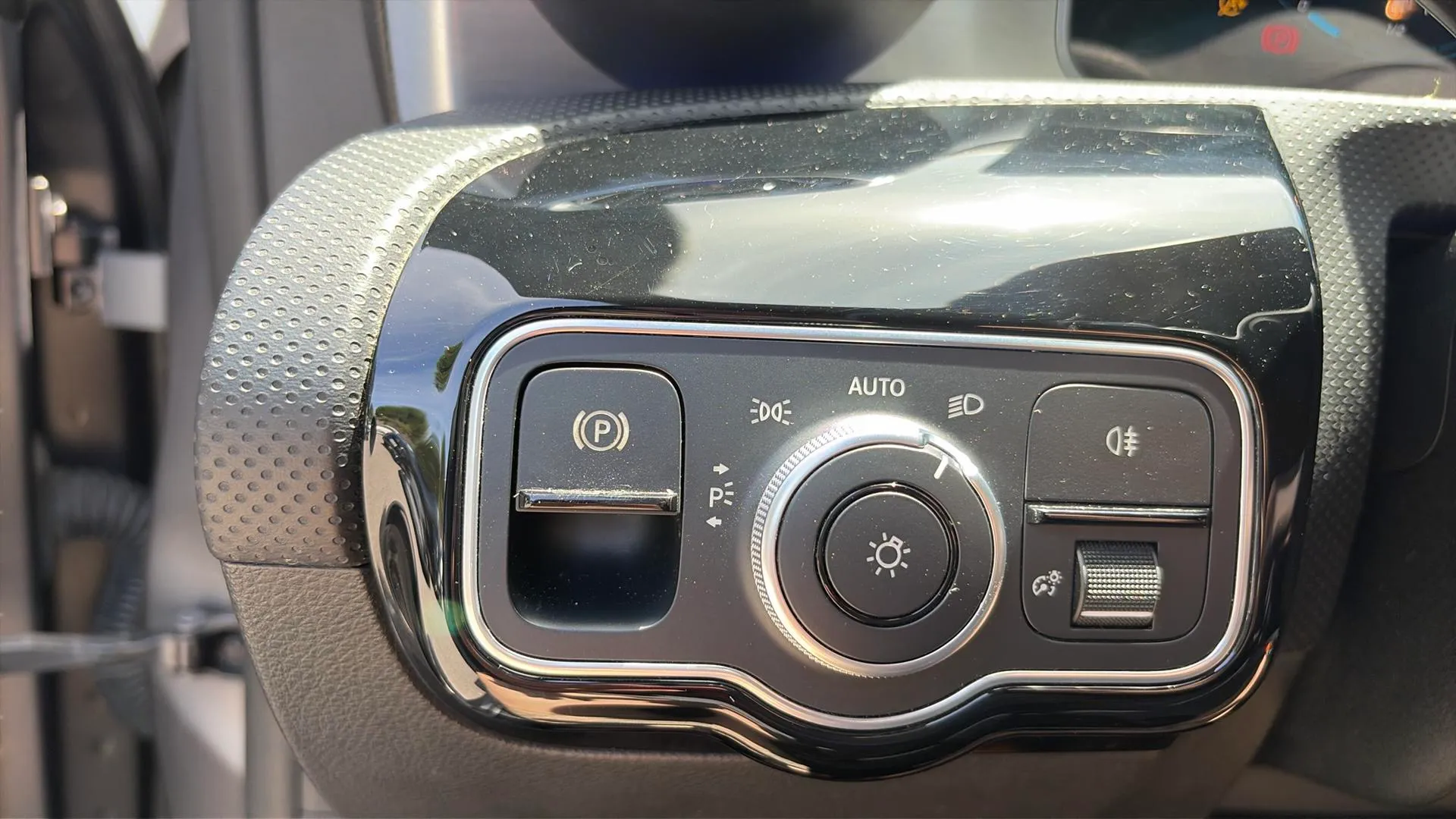 Mercedes-Benz CLA 220 D DCT - foto 19
