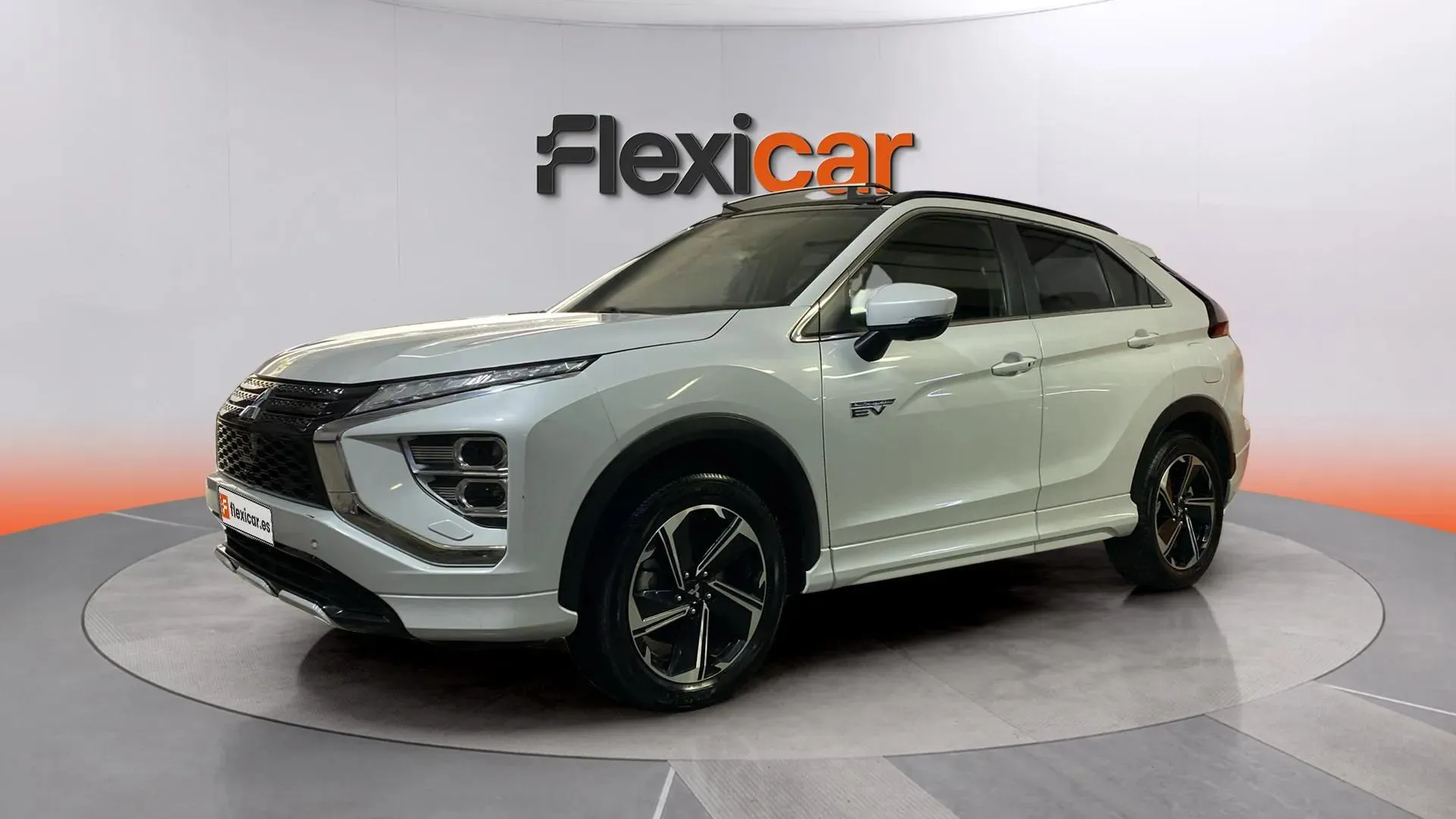 Mitsubishi Eclipse Cross PHEV Kaiteki 4WD - foto 3