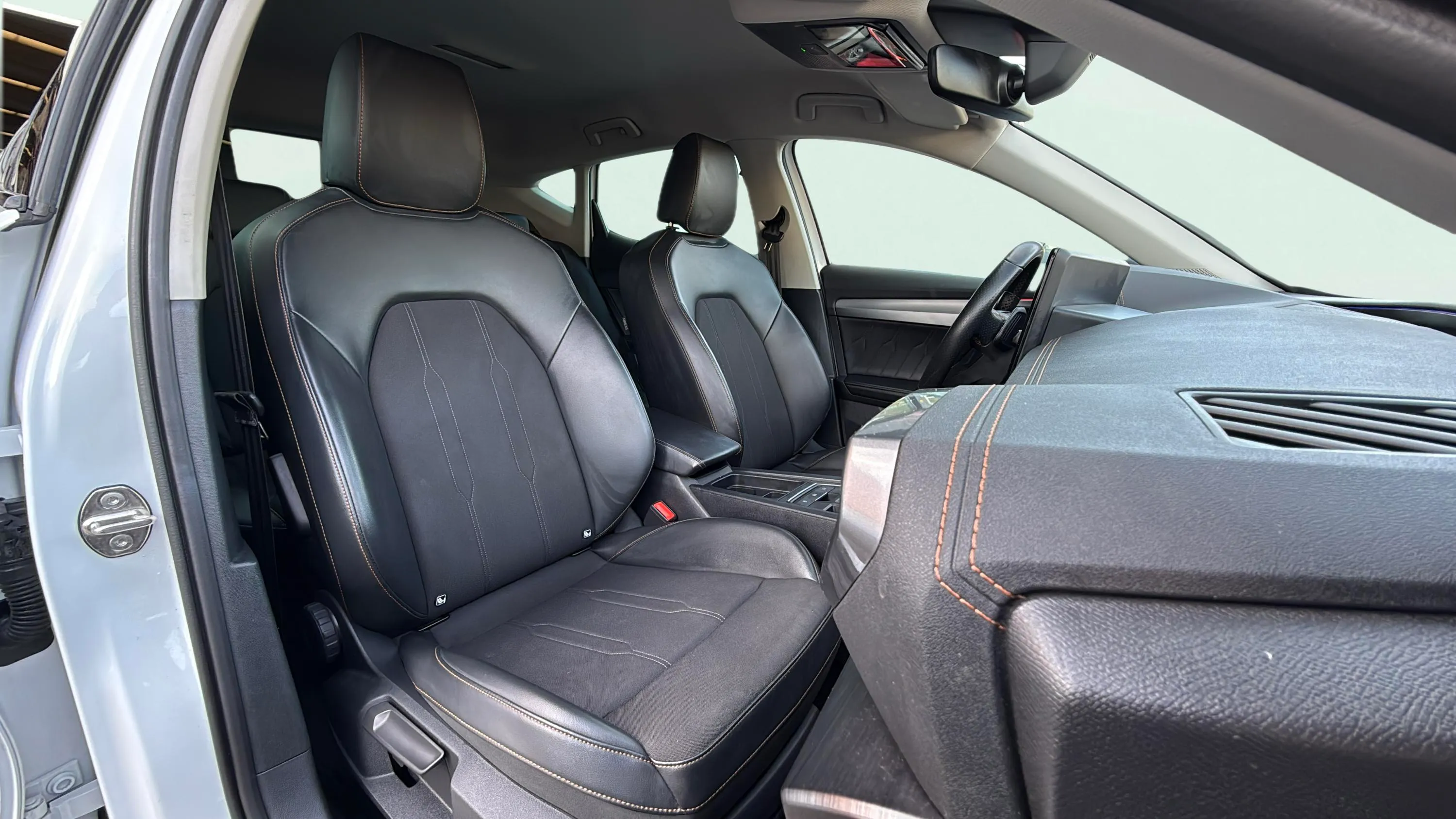 Cupra Formentor 1.5 TSI DSG - foto 17