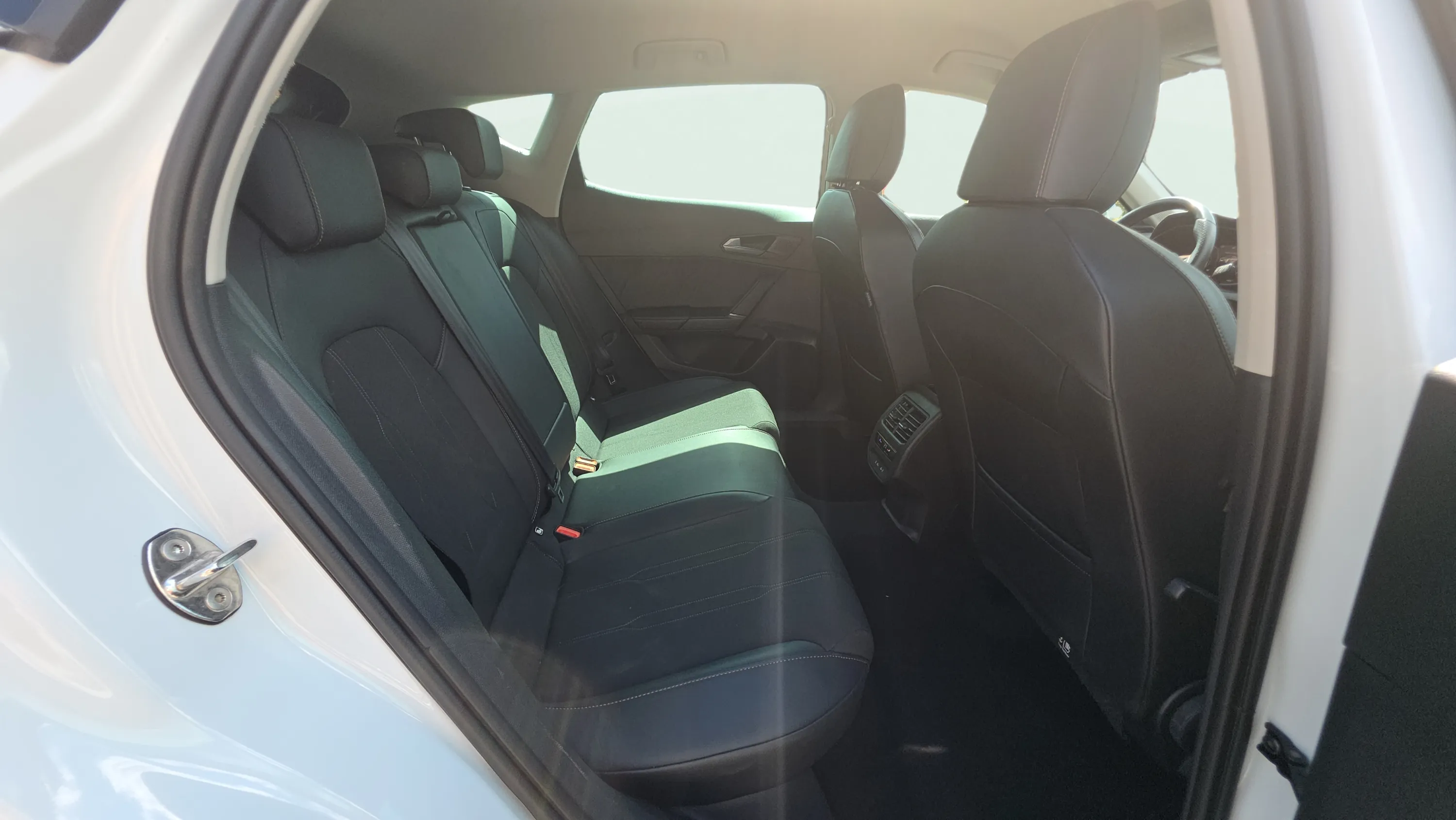 Cupra Formentor 1.5 TSI DSG - foto 16