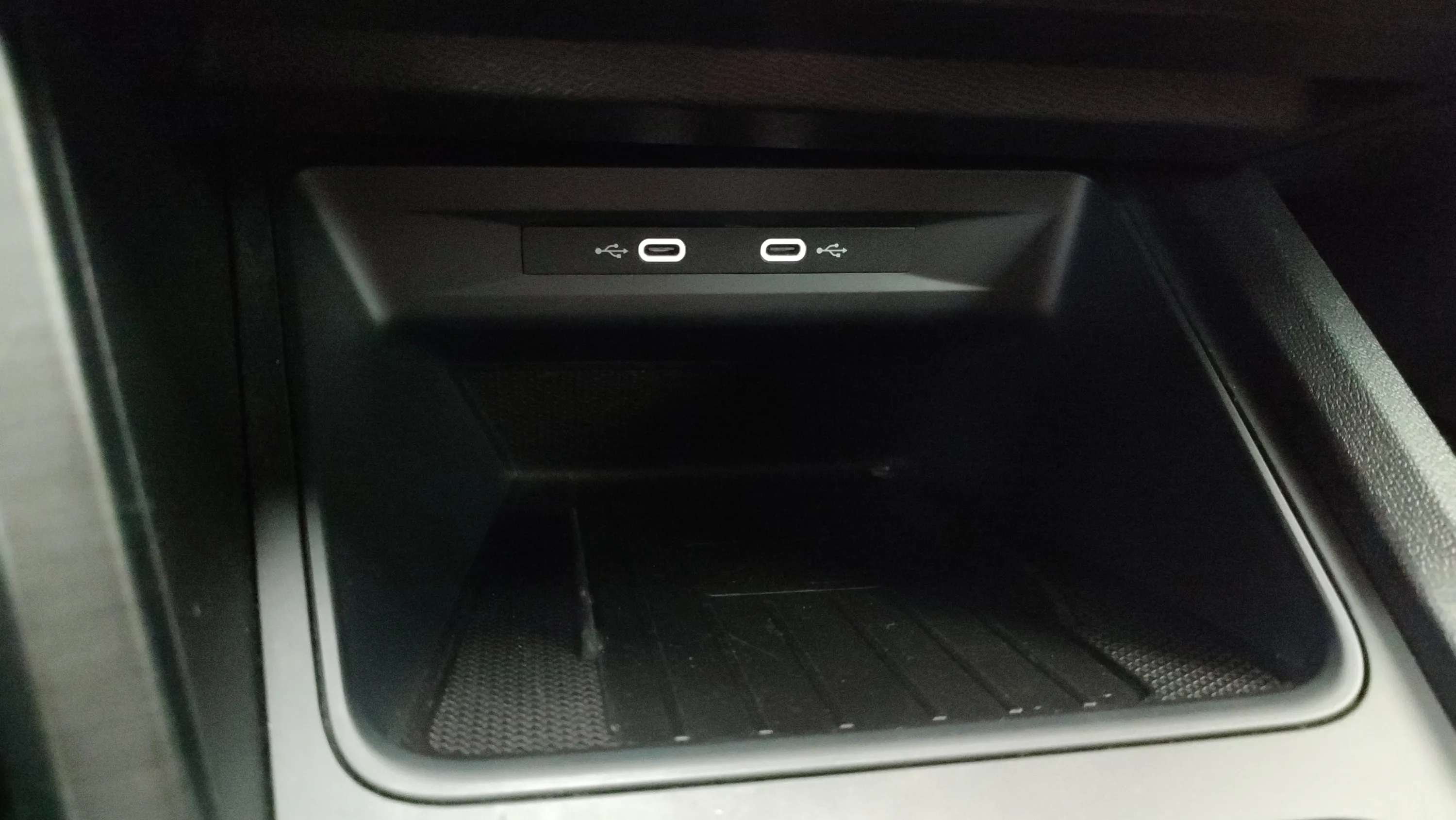 Cupra Formentor 1.5 TSI DSG - foto 17