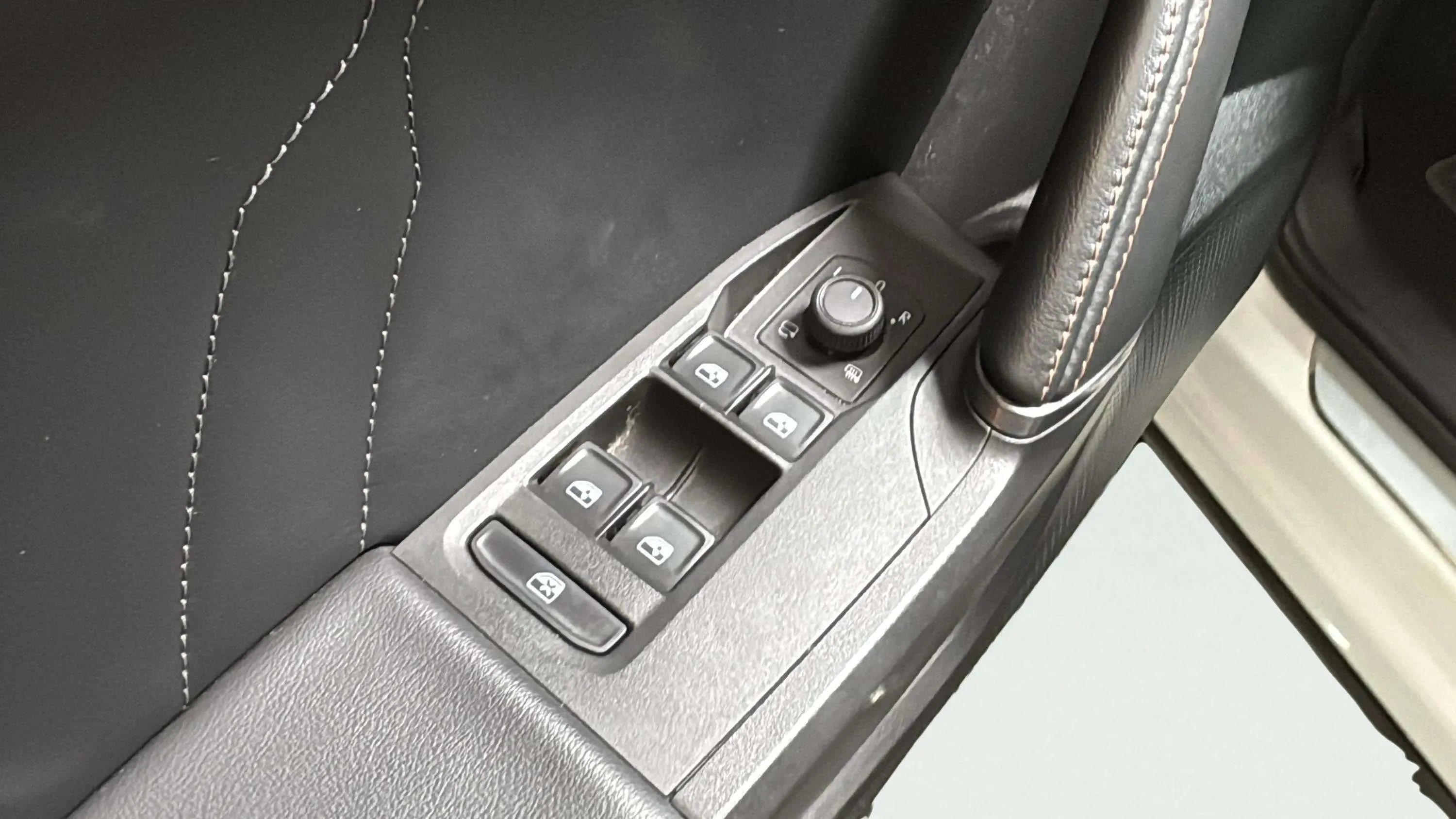 Cupra Formentor 1.5 TSI DSG - foto 19