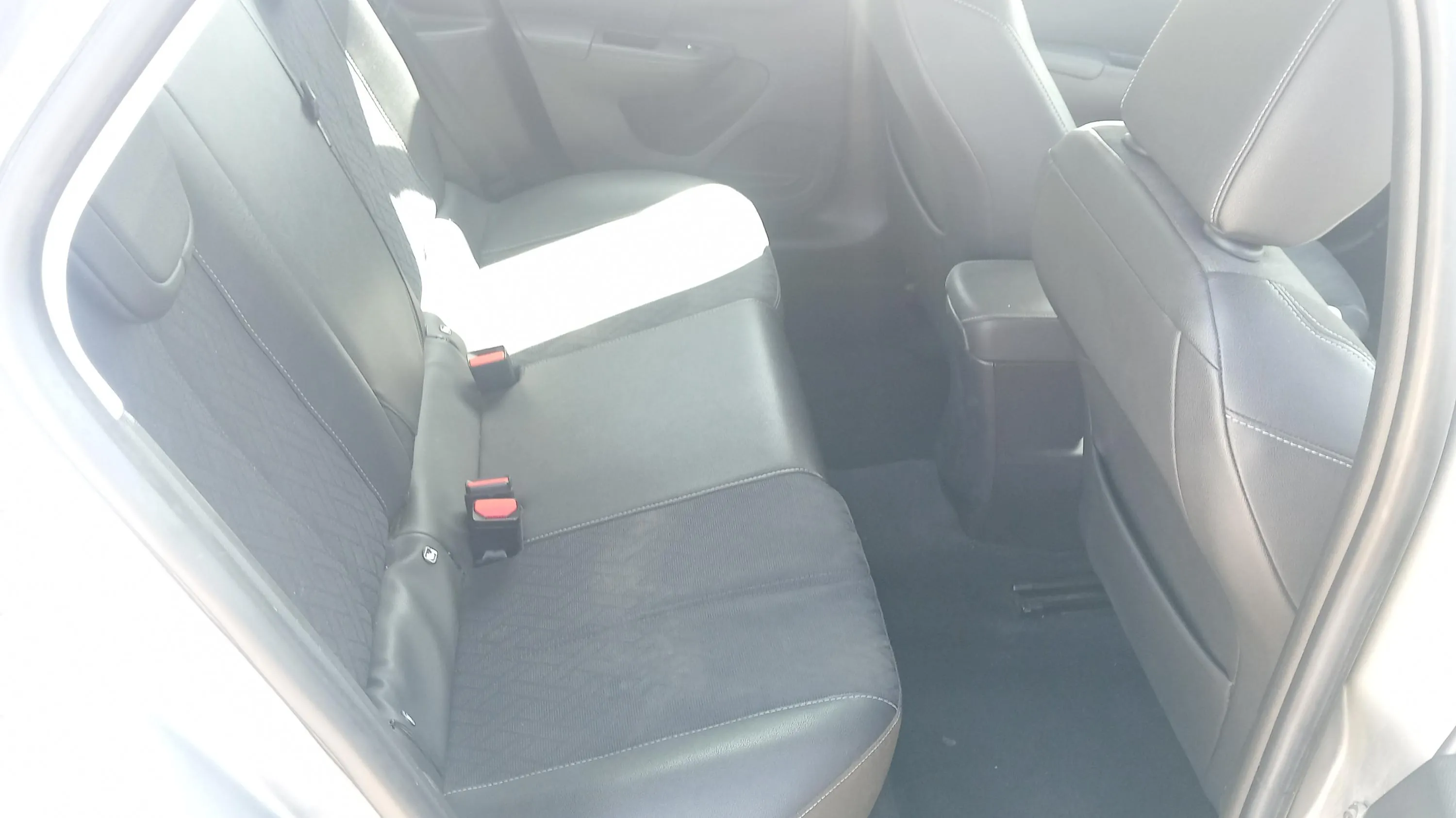 Opel Corsa 1.2T XHL Elegance - foto 18
