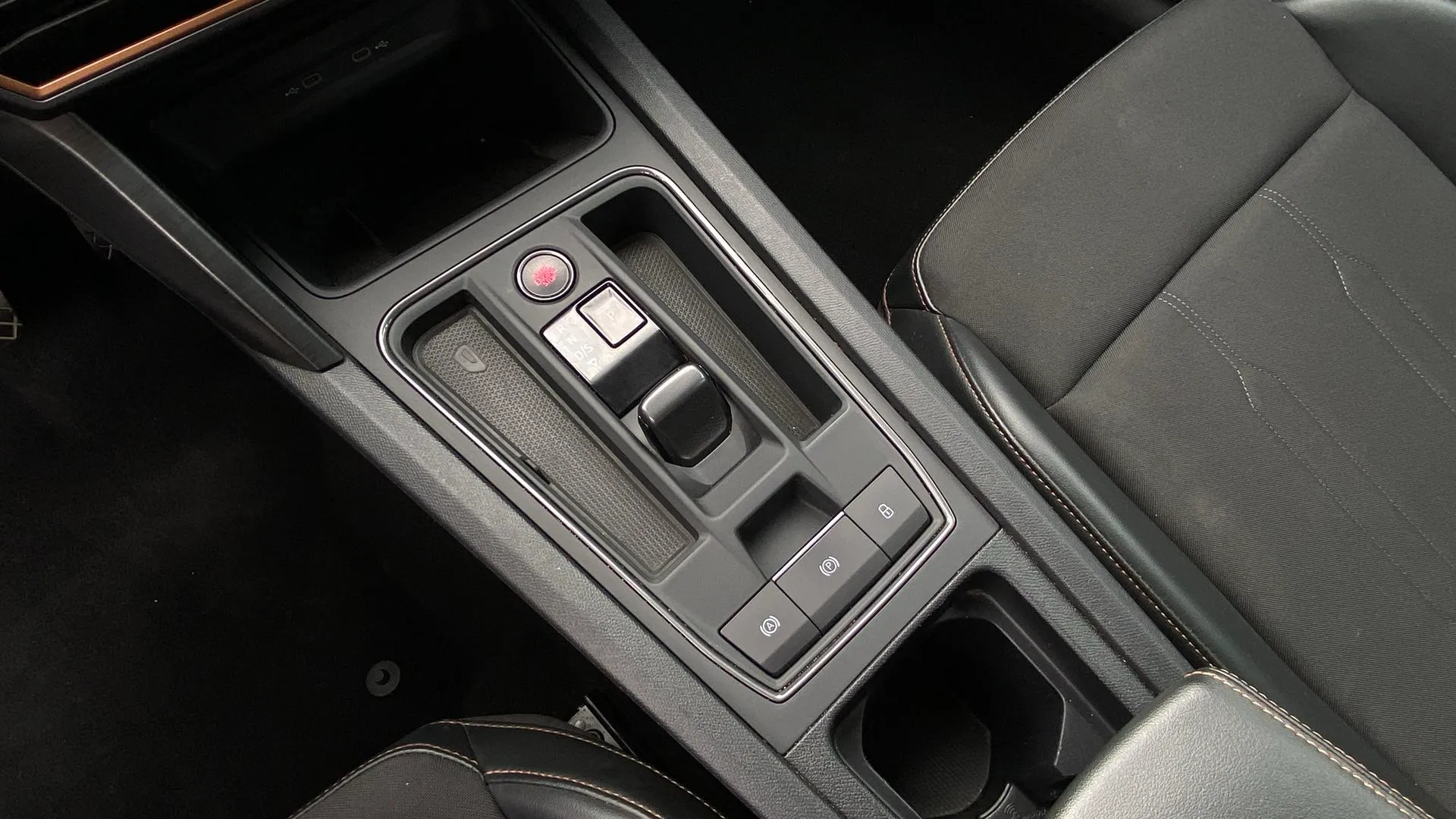 Cupra Formentor 1.5 TSI DSG - foto 21