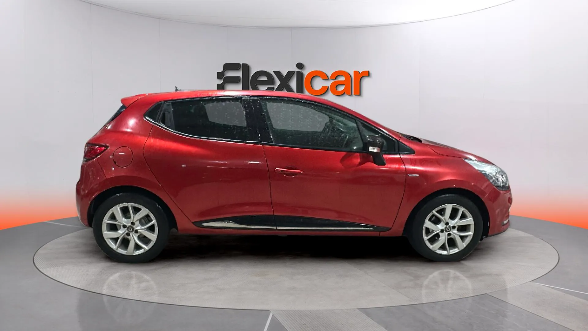 Renault Clio Intens TCe - foto 8